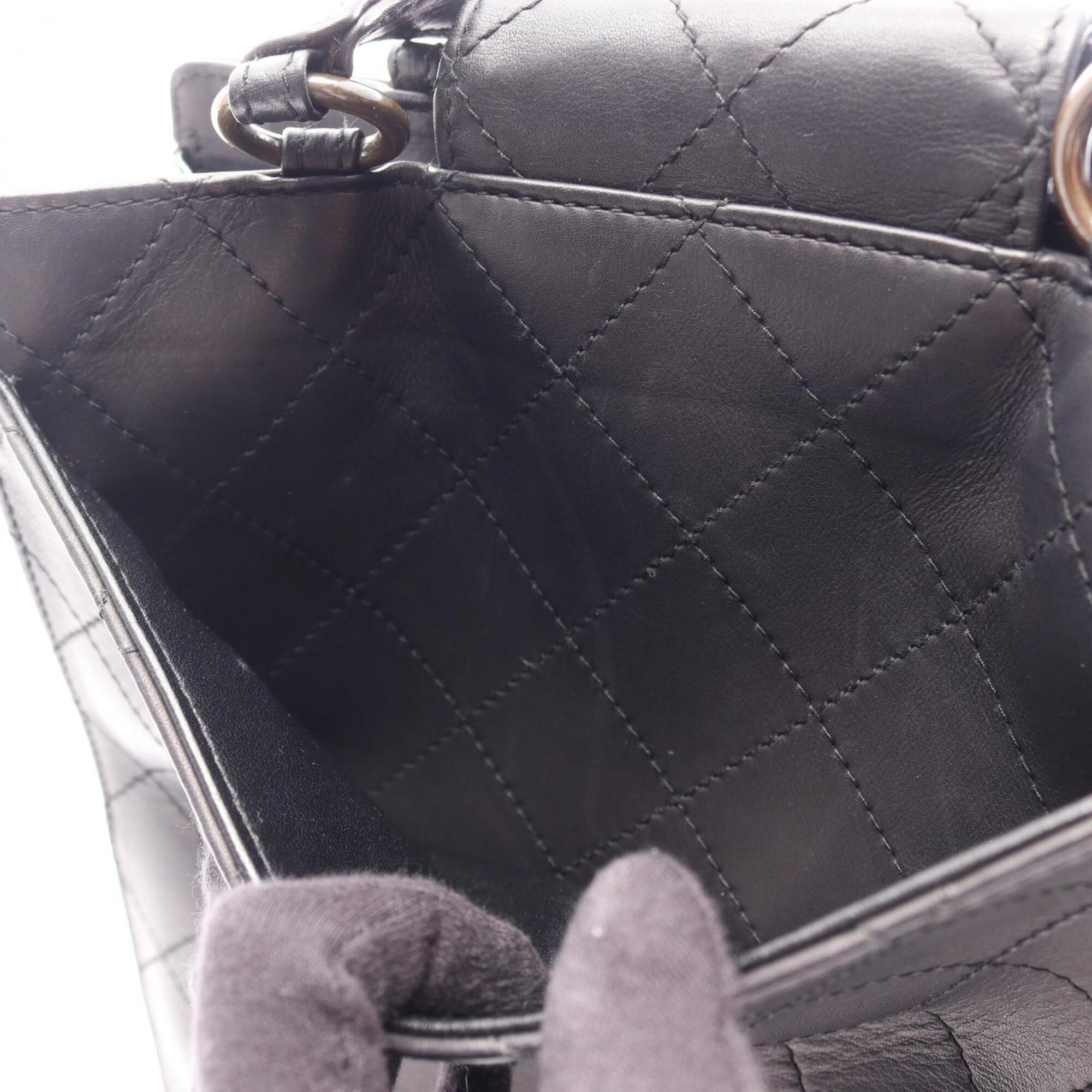 Chanel Black Leather Handbag (Pre-Owned)