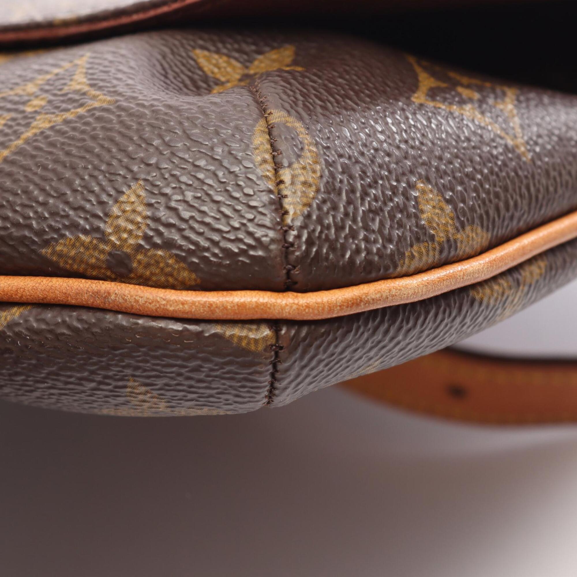 Louis Vuitton Brown Coated Canvas Monogram Pvc Leather Handbag Shoulder Bag (Pre-Owned)