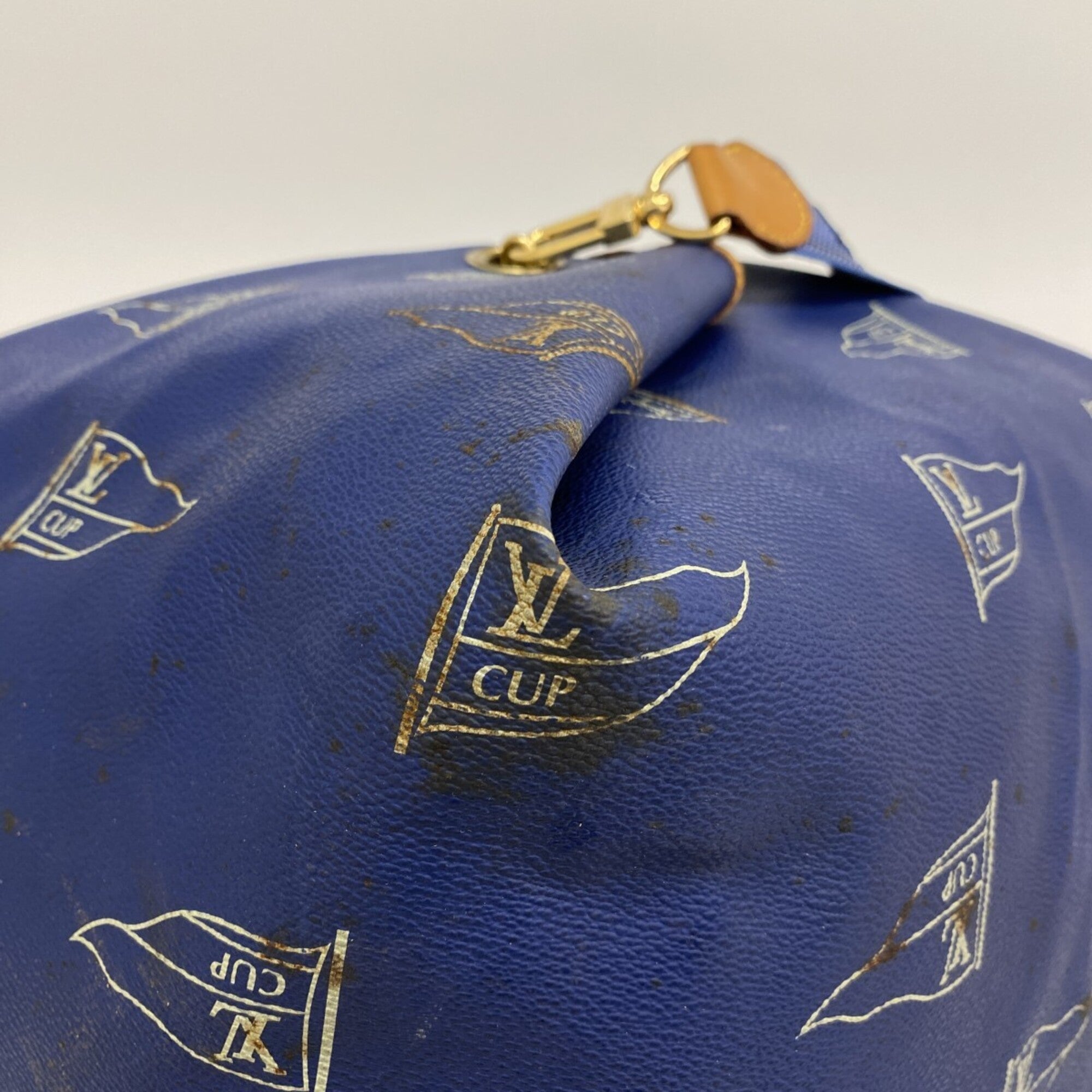 Louis Vuitton Blue Shoulder Bag (Pre-Owned)
