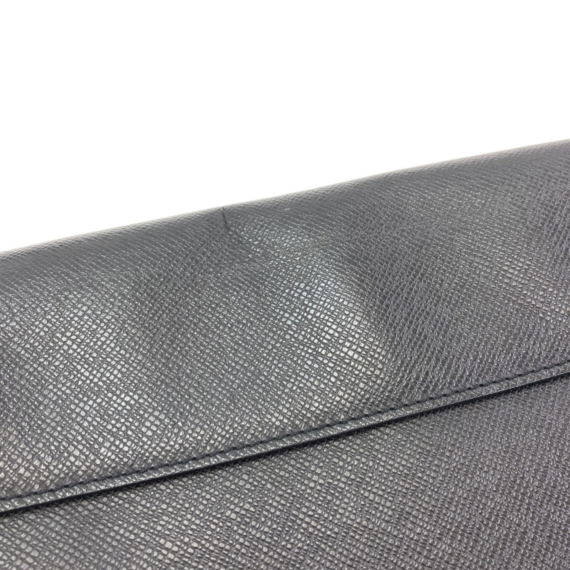 Louis Vuitton Taiga Black Taiga Leather Shoulder Bag (Pre-Owned)