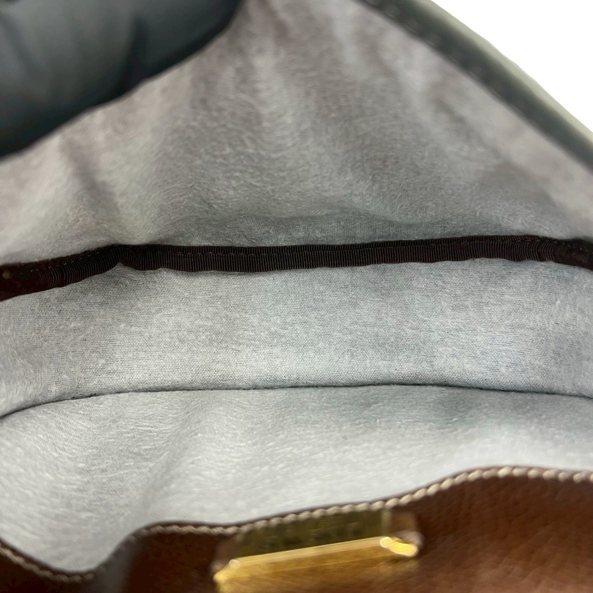 Loewe Brown Green Leather Pochette Shoulder Bag (Pre-Owned)