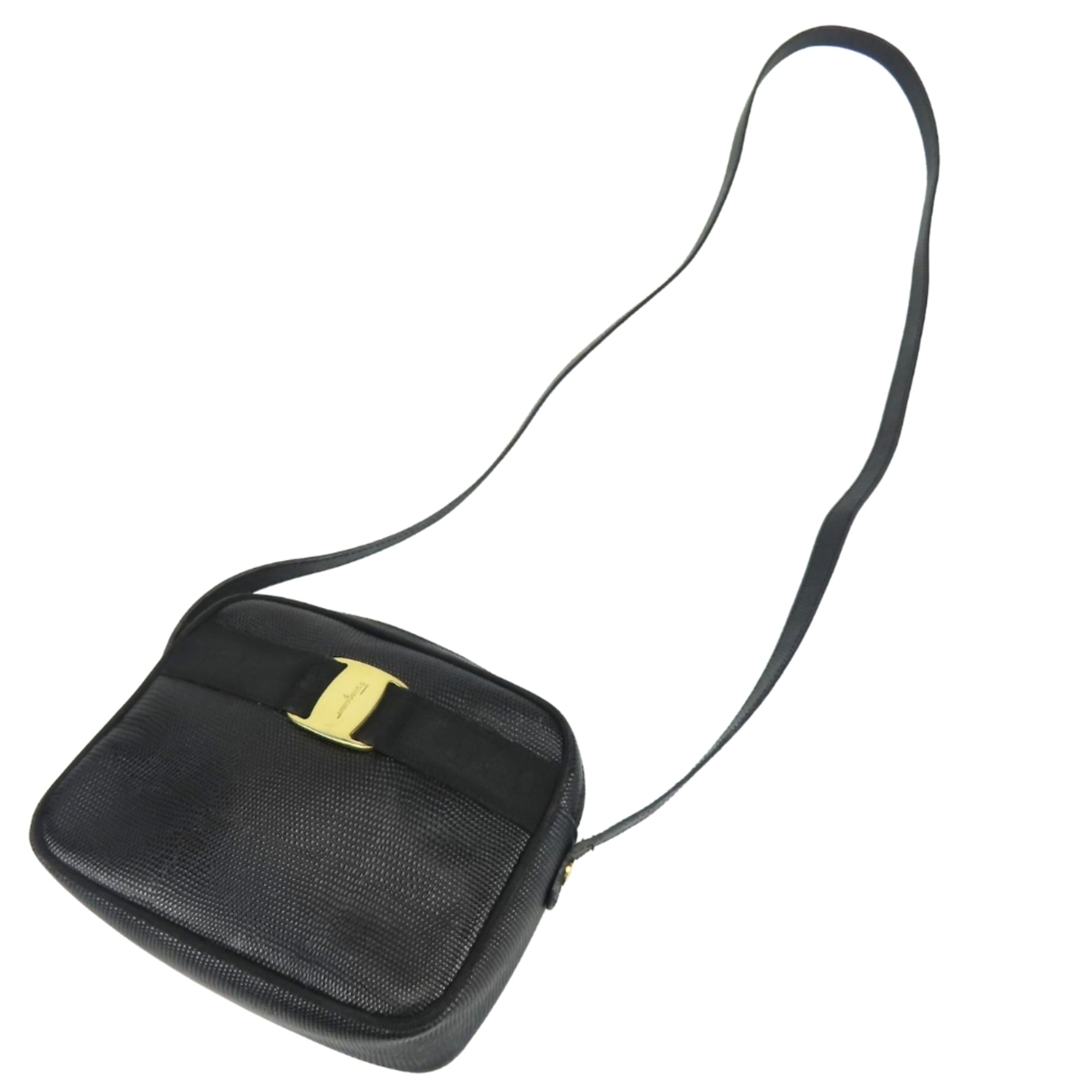 Salvatore Ferragamo Vara Black Leather Shoulder Bag (Pre-Owned)