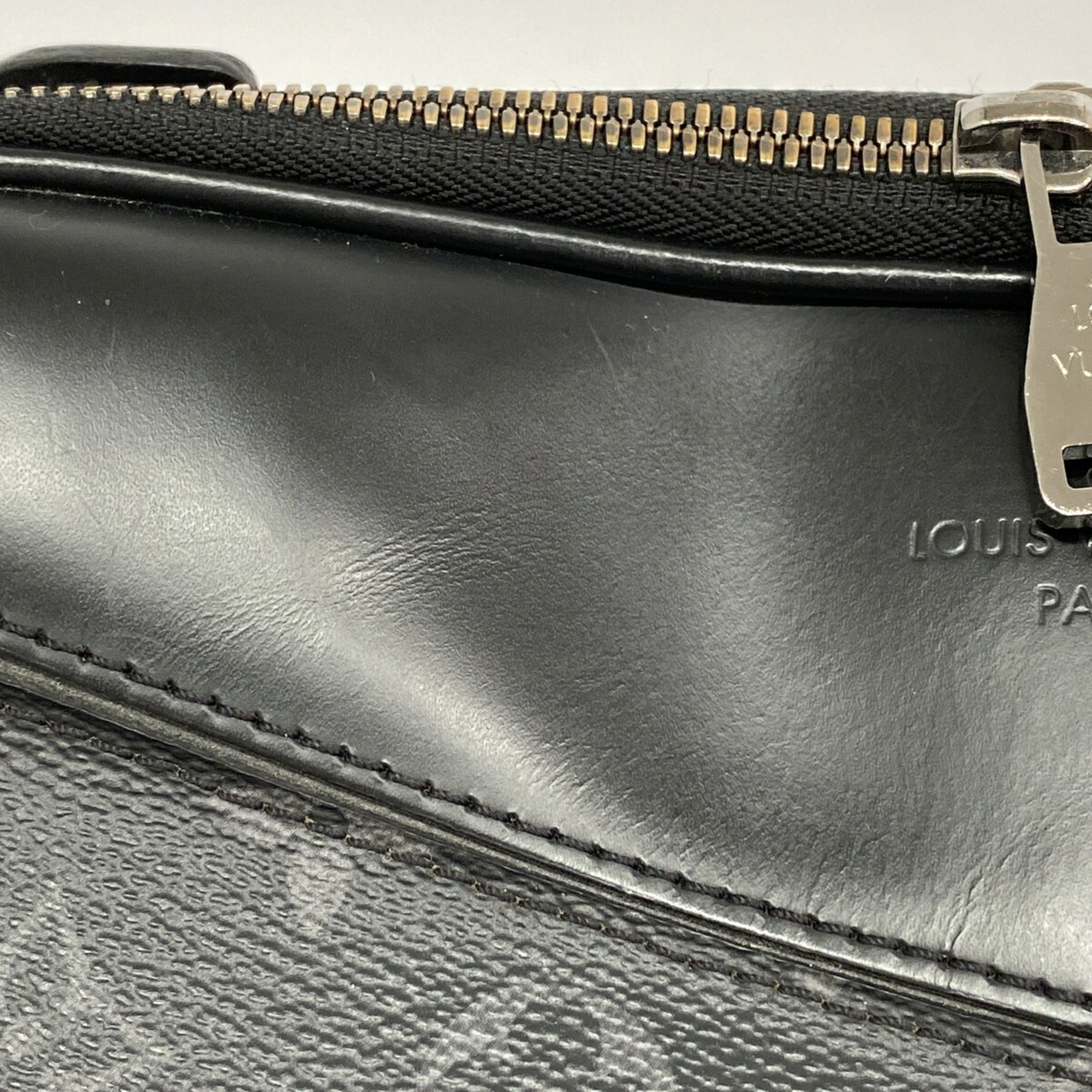 Louis Vuitton Black Sling Bag (Pre-Owned)