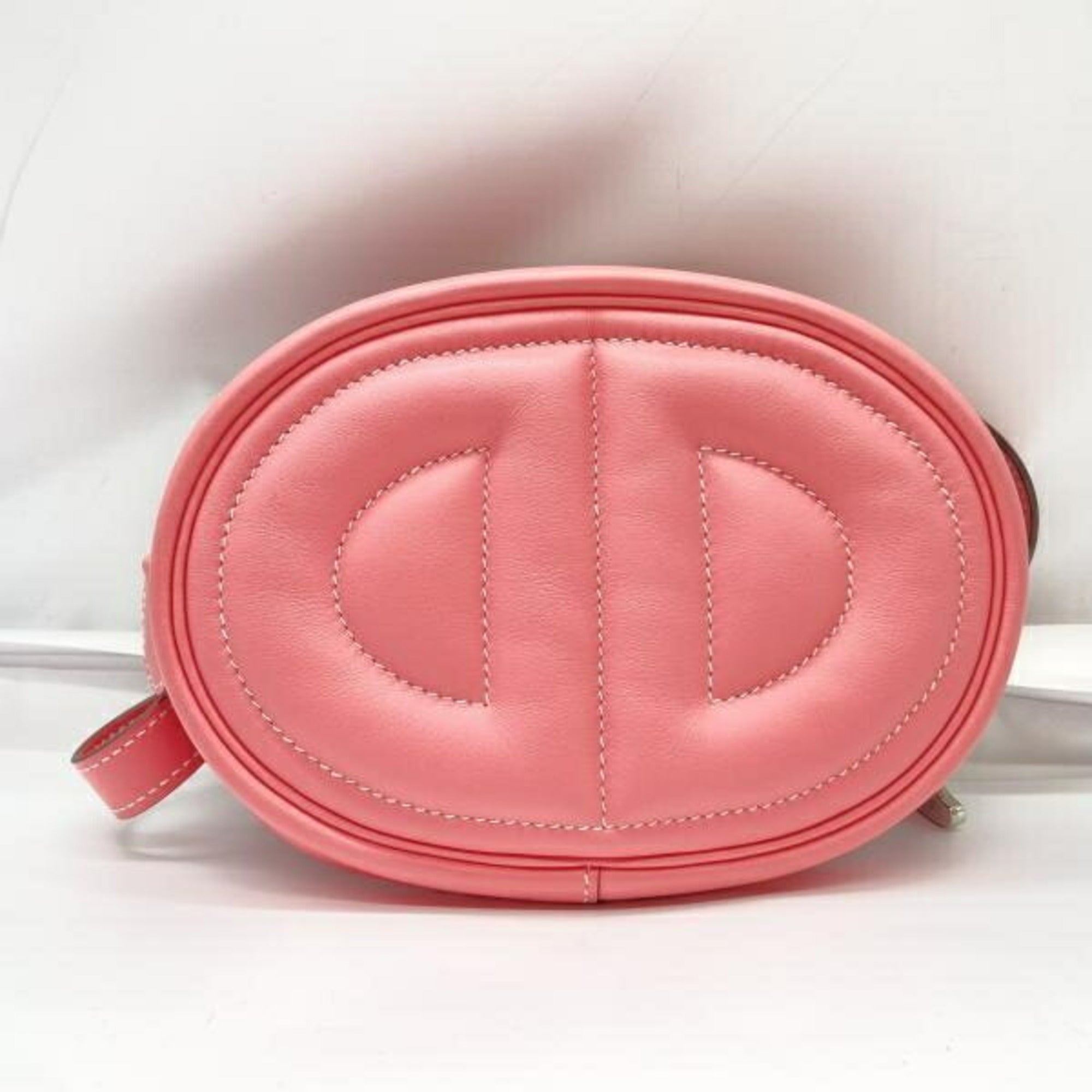Hermes Pink Shoulder Bag (Pre-Owned)