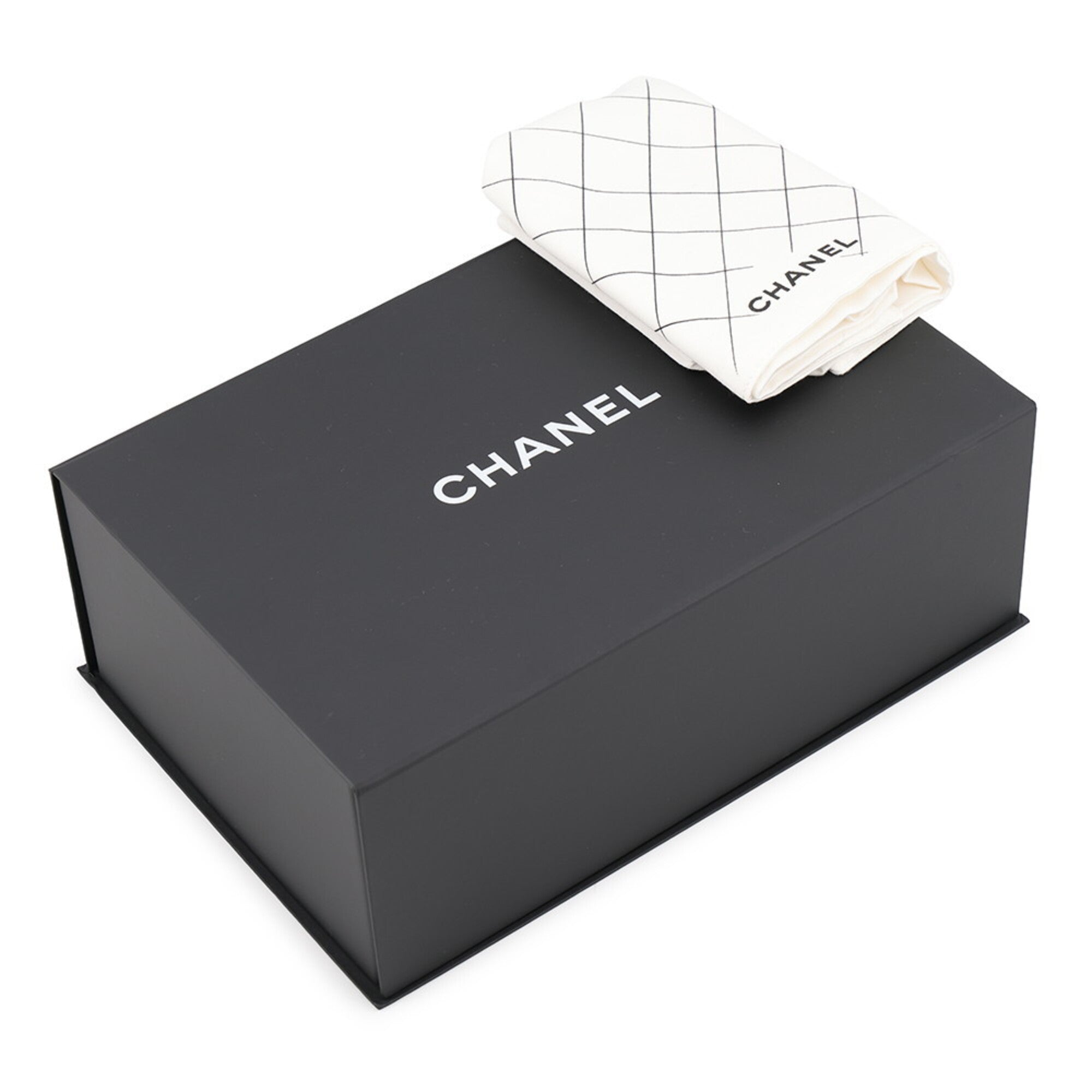 Chanel Matelasse Black Leather Handbag Shoulder Bag (Pre-Owned)