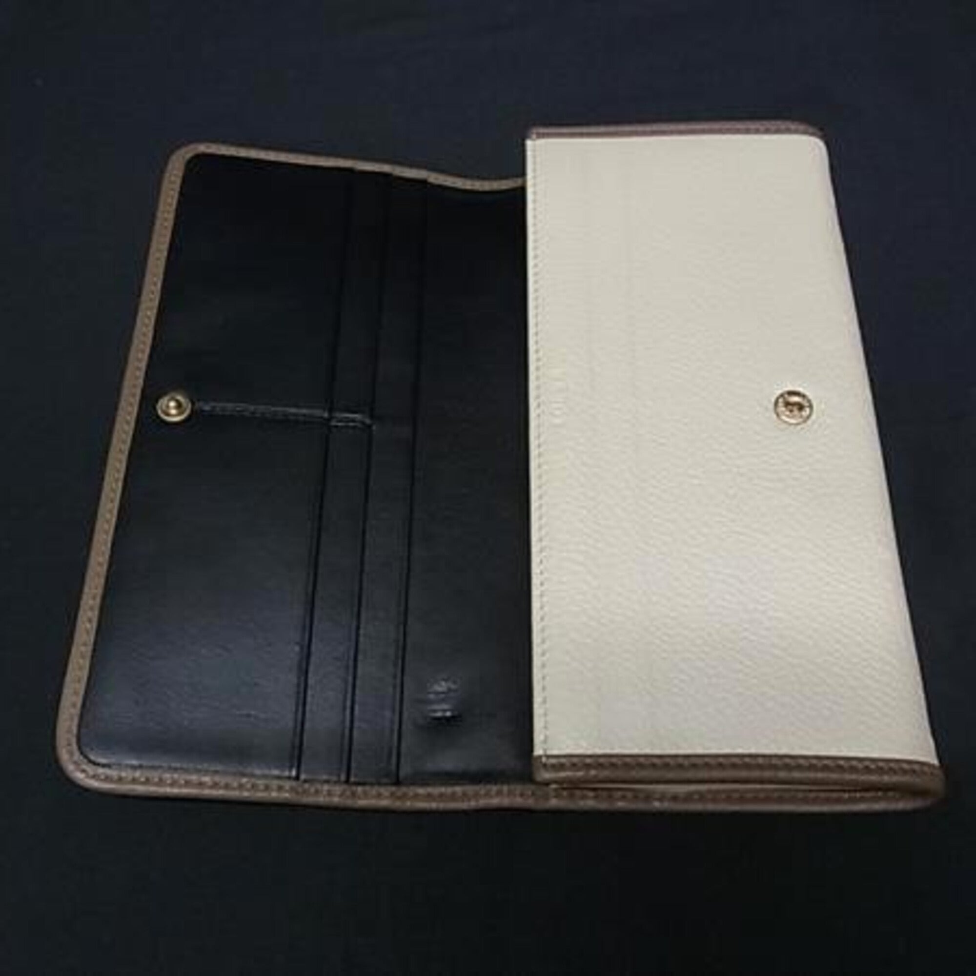 Loewe Beige Leather Long Wallet (Bi-Fold) (Pre-Owned)