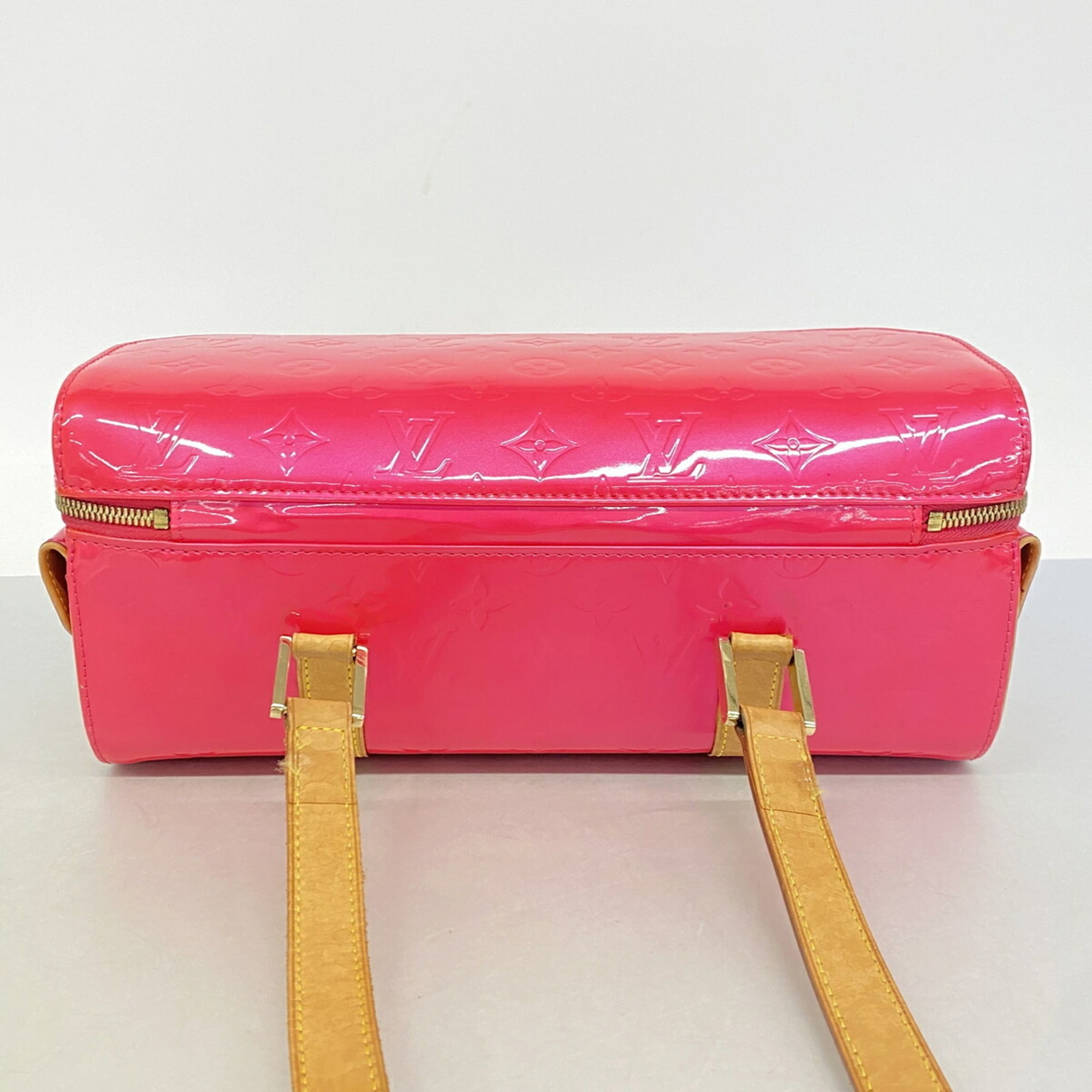 Louis Vuitton Fuchsia Pink Shoulder Bag (Pre-Owned)