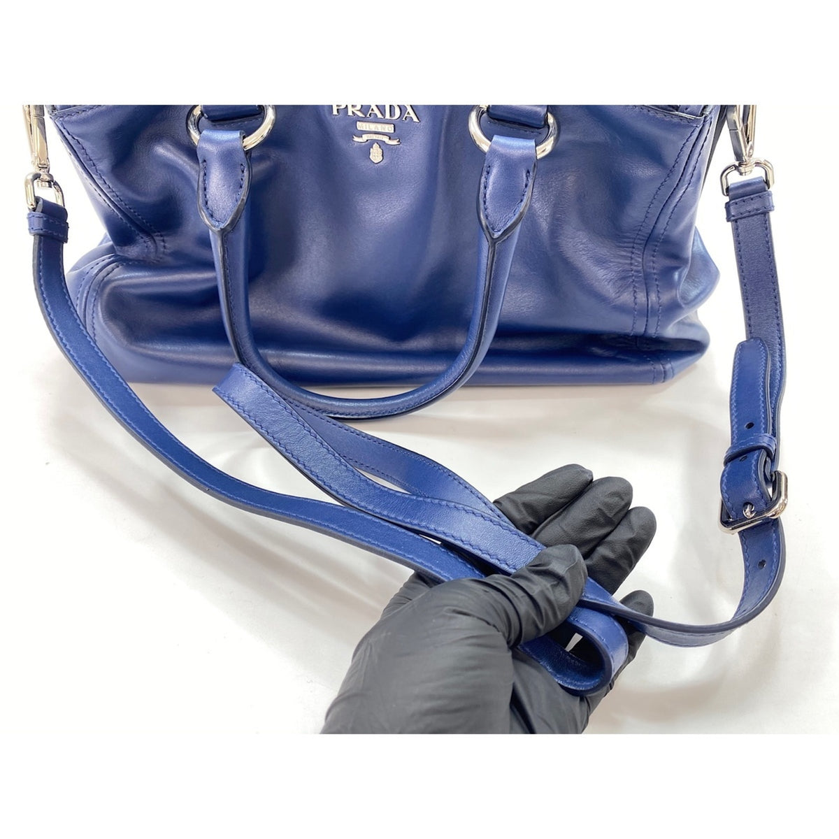 Prada Blue Handbag (Pre-Owned)