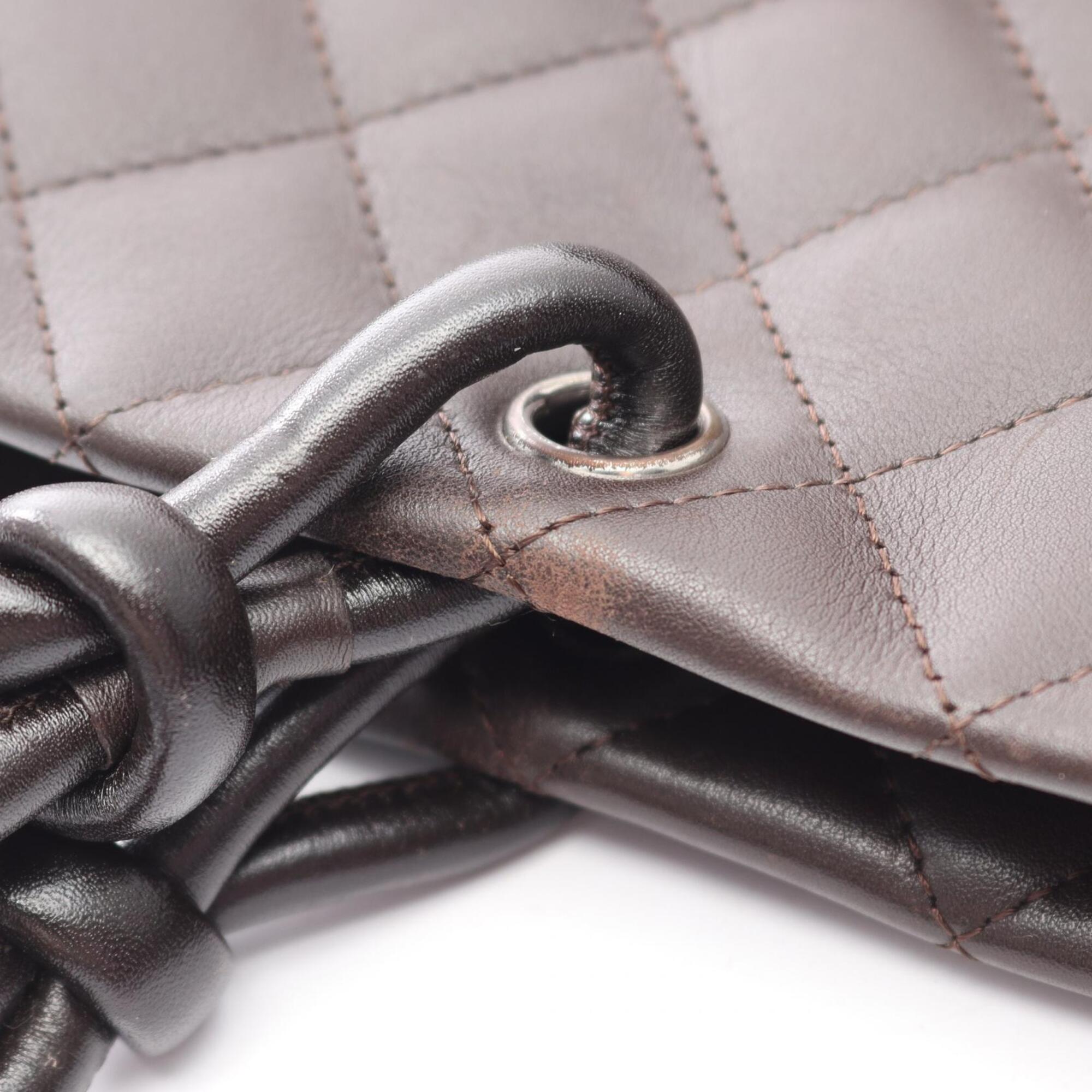 Chanel Brown Leather Patent Leather Handbag Tote Bag (Pre-Owned)