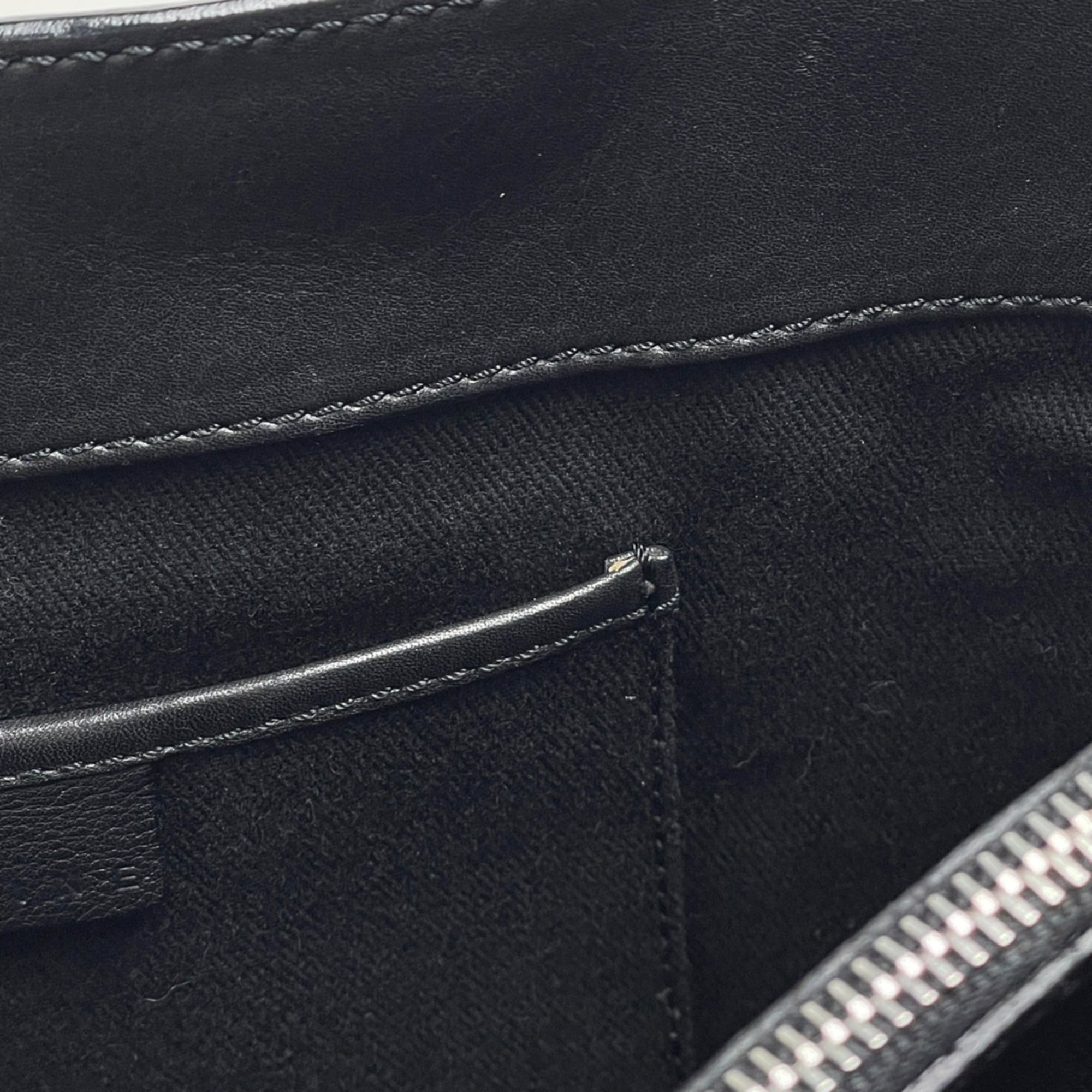 Celine Black Leather Handbag (Pre-Owned)
