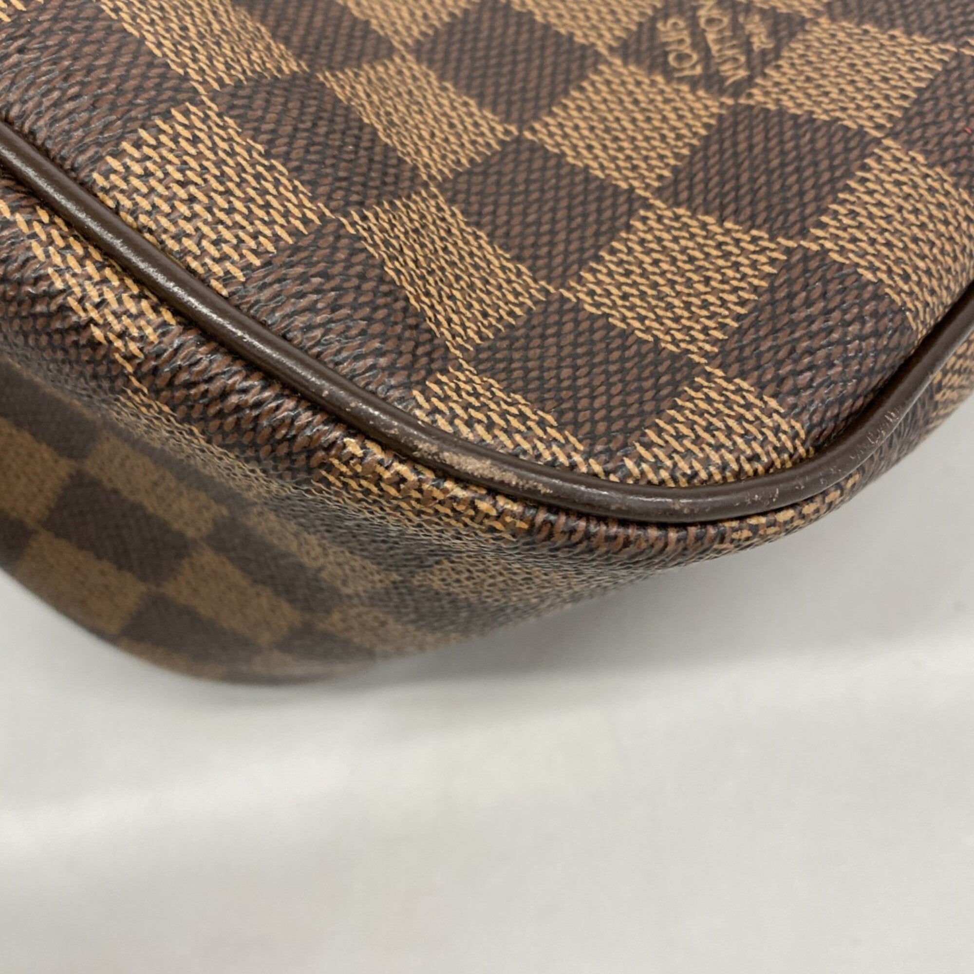 Louis Vuitton Ebene Shoulder Bag (Pre-Owned)