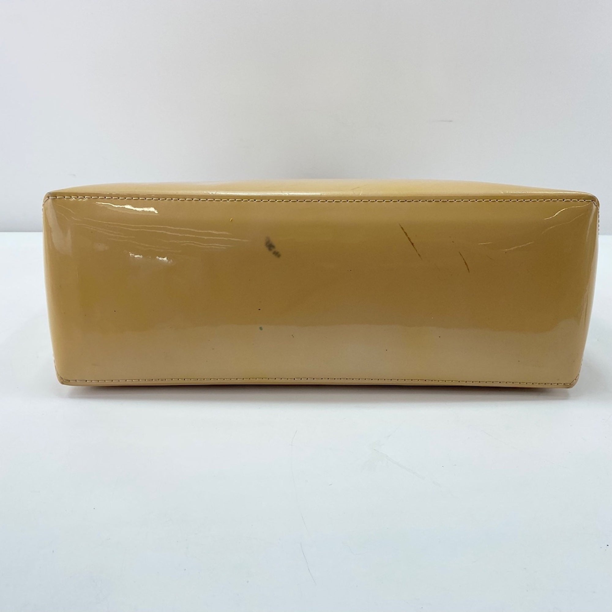 Louis Vuitton Beige Handbag (Pre-Owned)