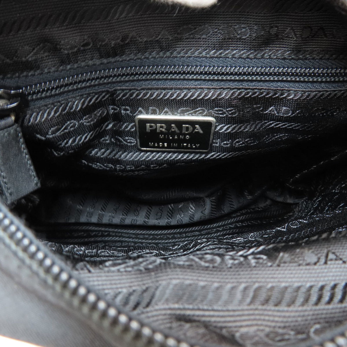 Prada Black Nylon Tote Bag (Pre-Owned)