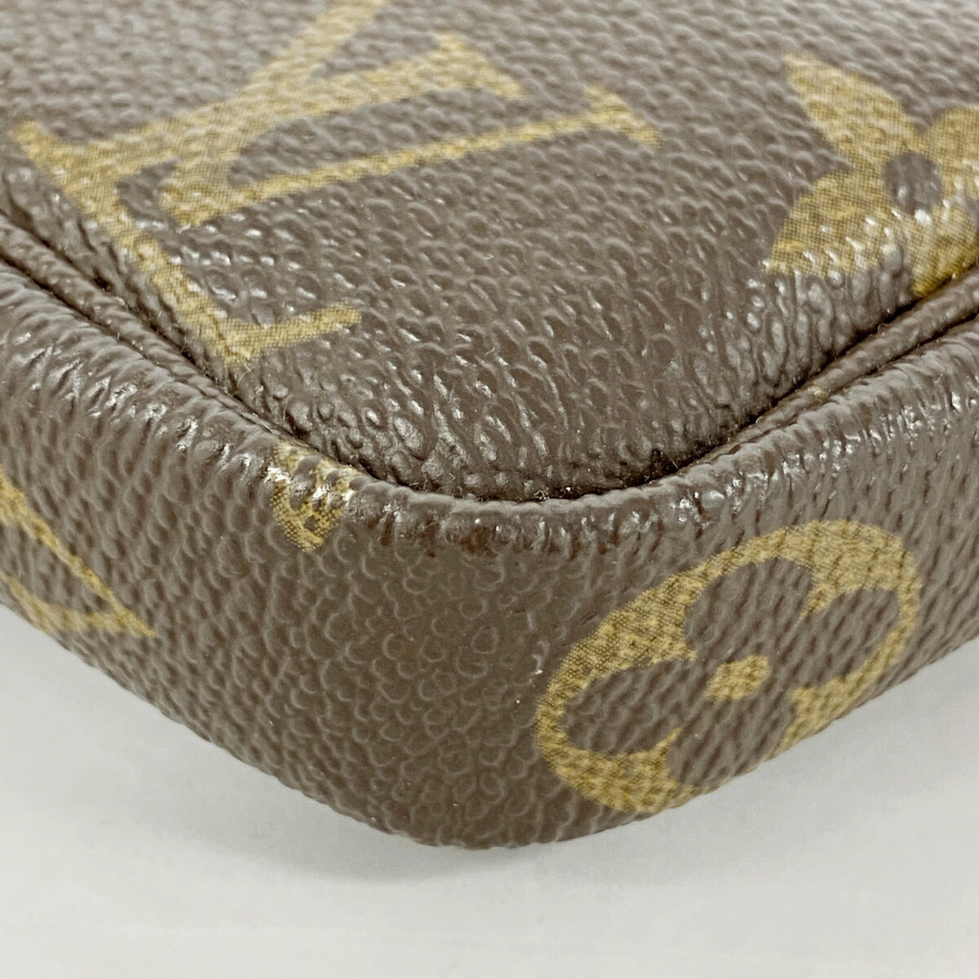 Louis Vuitton Brown Pouch (Pre-Owned)