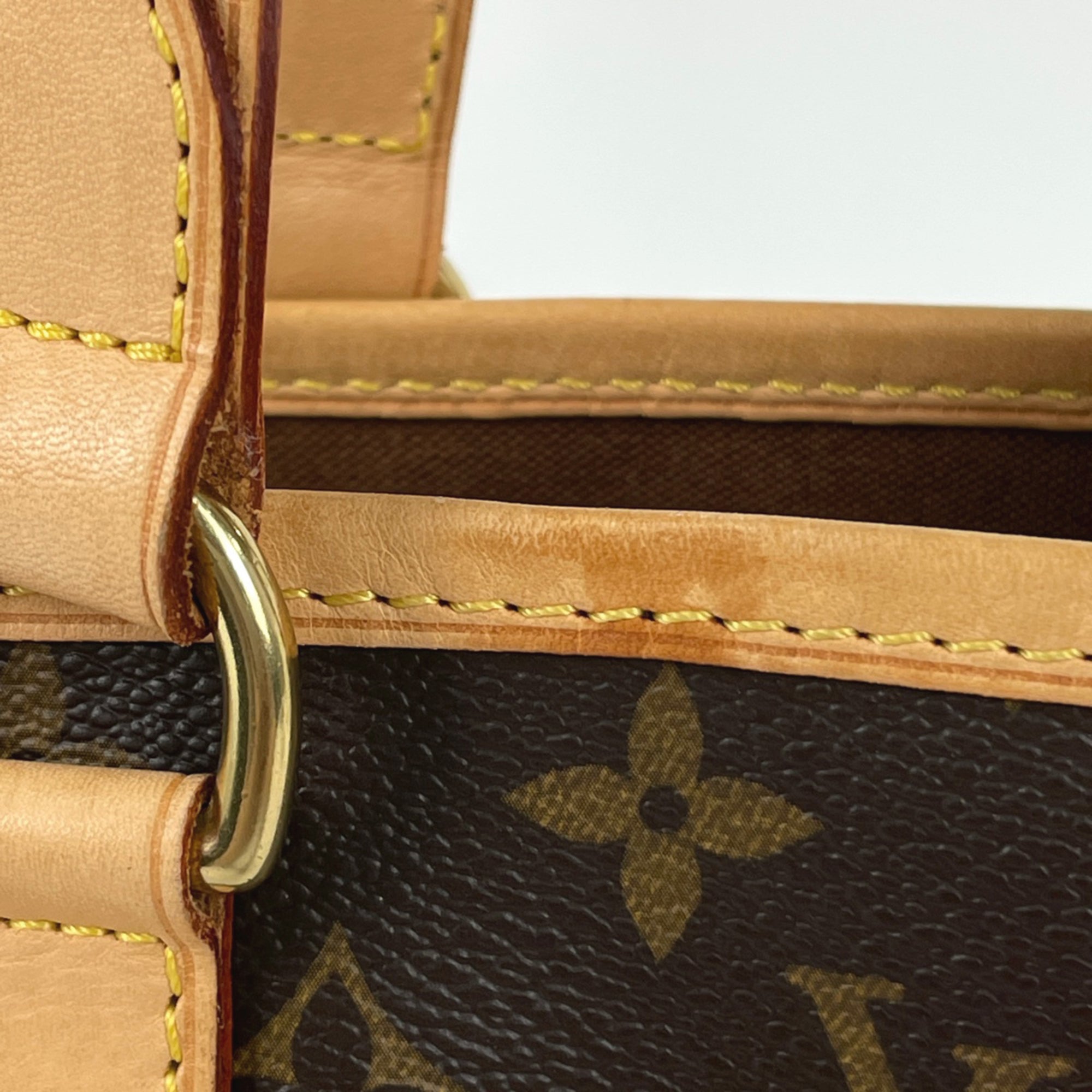 Louis Vuitton Brown Monogram Handbag Tote Bag (Pre-Owned)