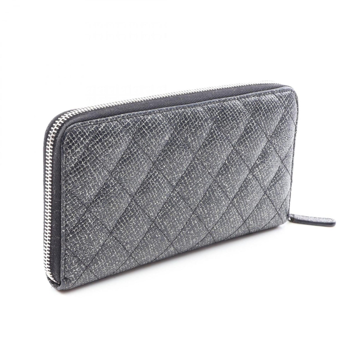 Chanel Black Grained Calfskin Long Wallet (Bi-Fold) (Pre-Owned)