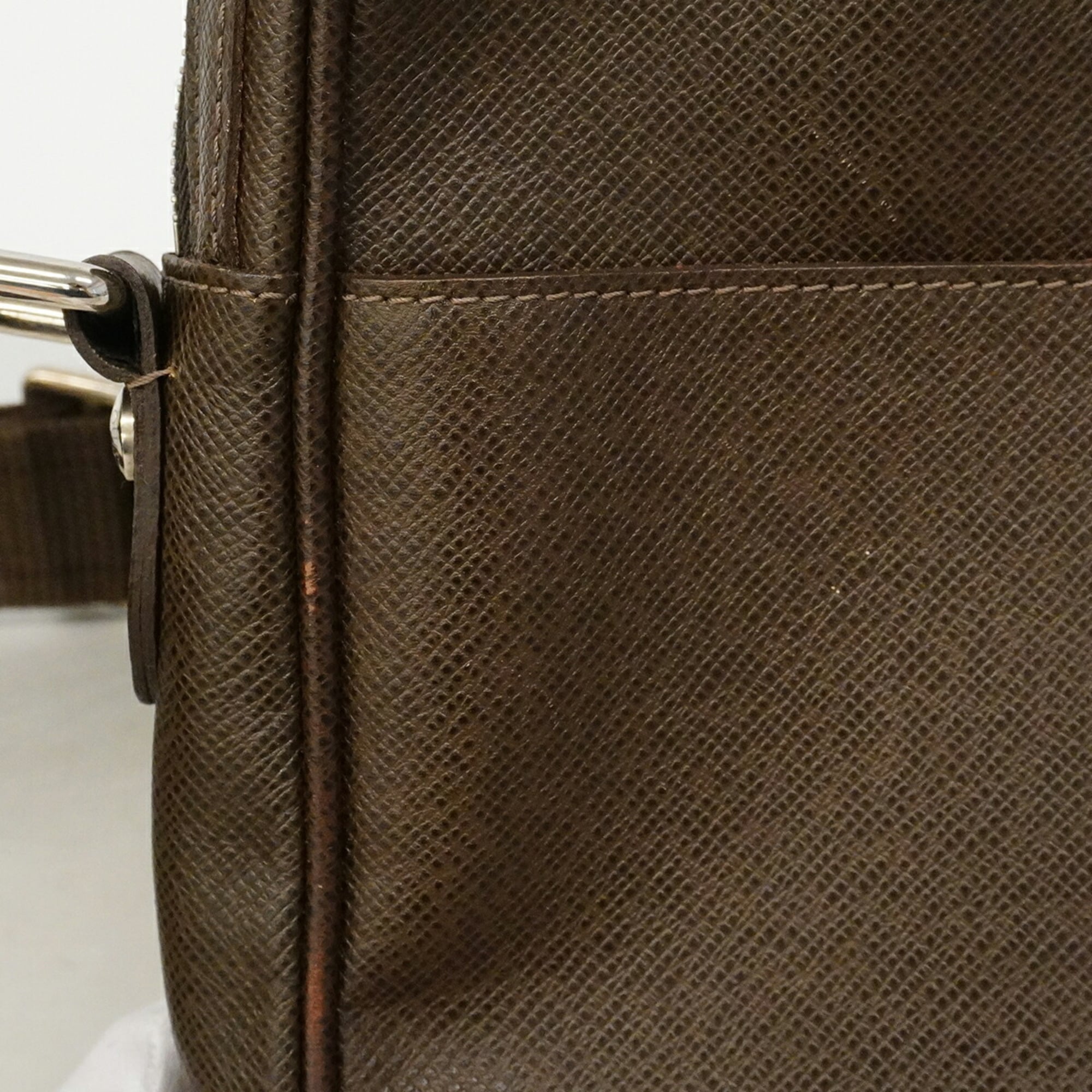 Louis Vuitton Grizzly Shoulder Bag (Pre-Owned)