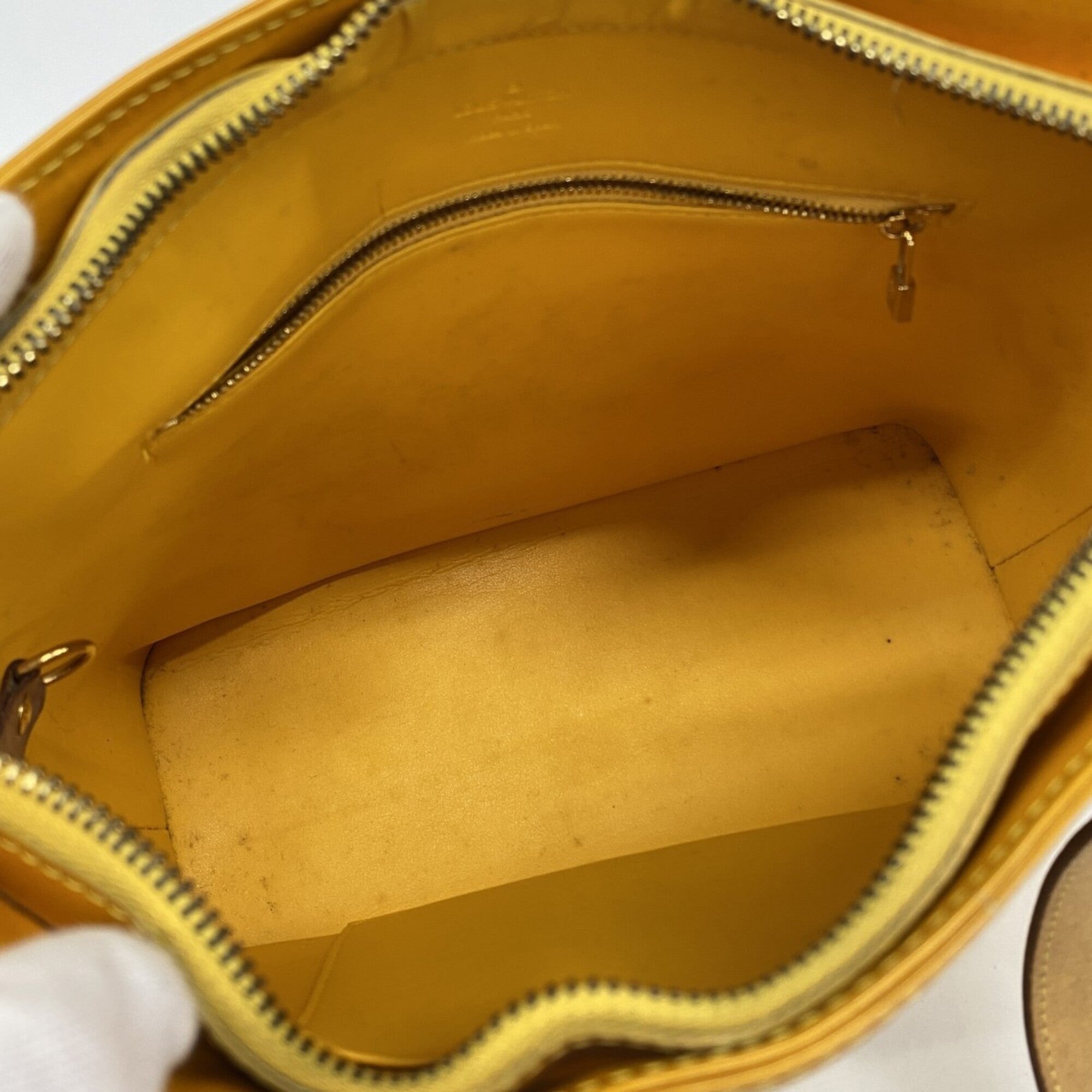 Louis Vuitton Jaune Tote Bag (Pre-Owned)