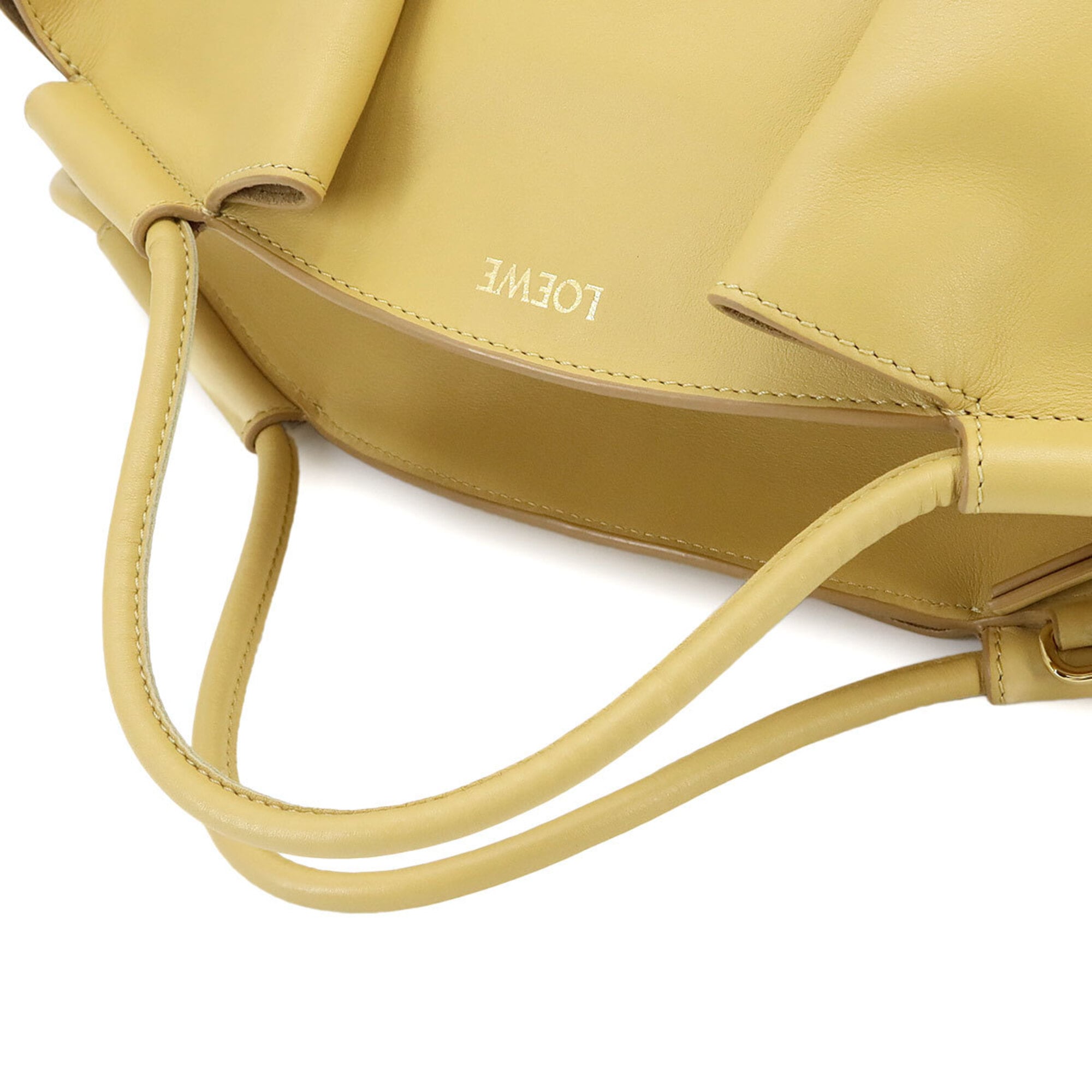 Loewe Yellow Leather Handbag (Pre-Owned)