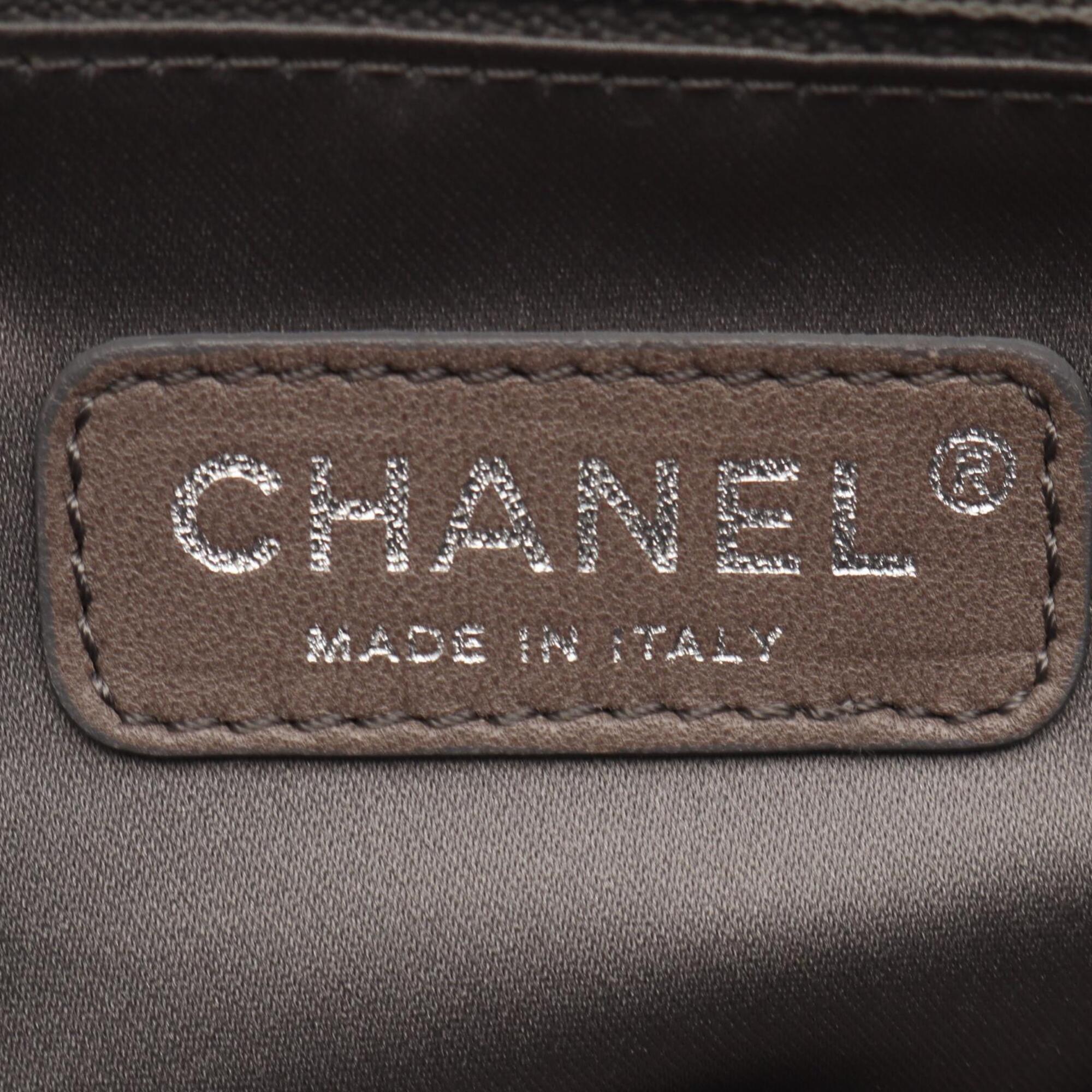 Chanel Black Handbag Shoulder Bag (Pre-Owned)