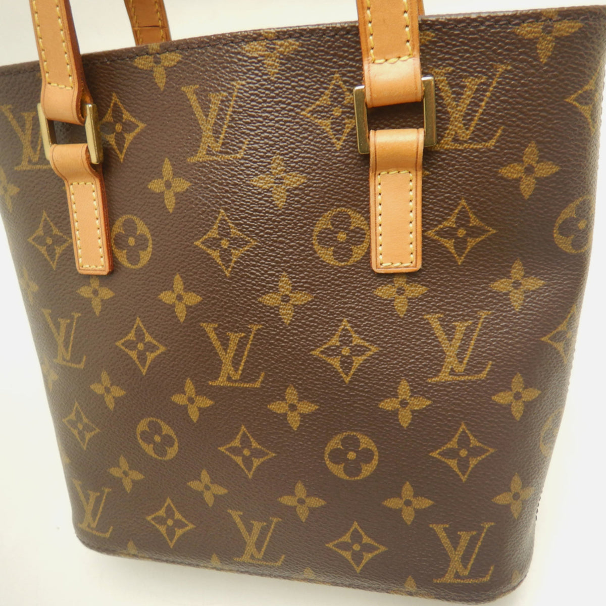Louis Vuitton Brown Monogram Canvas Handbag (Pre-Owned)