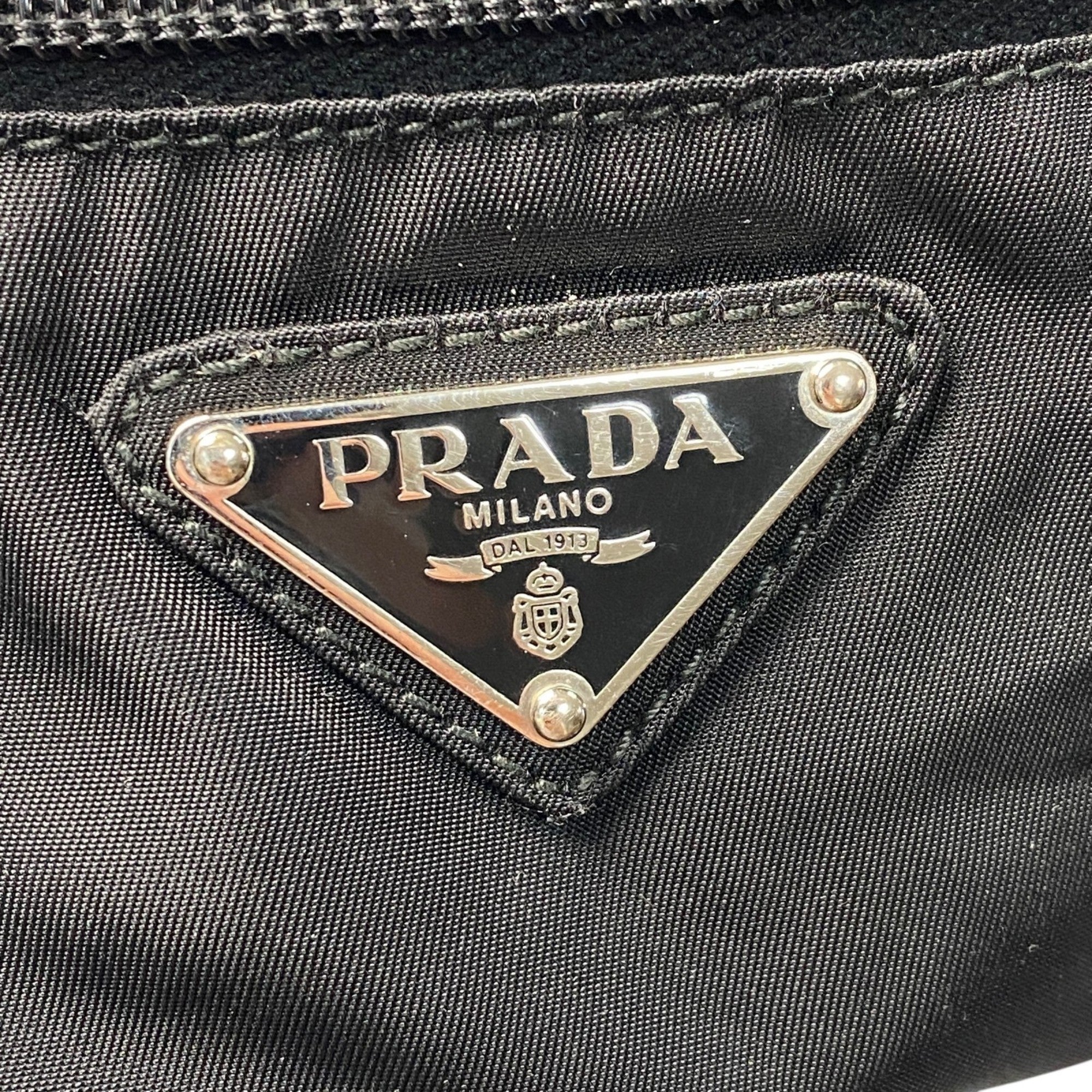 Prada Black Nylon Sling Bag (Pre-Owned)