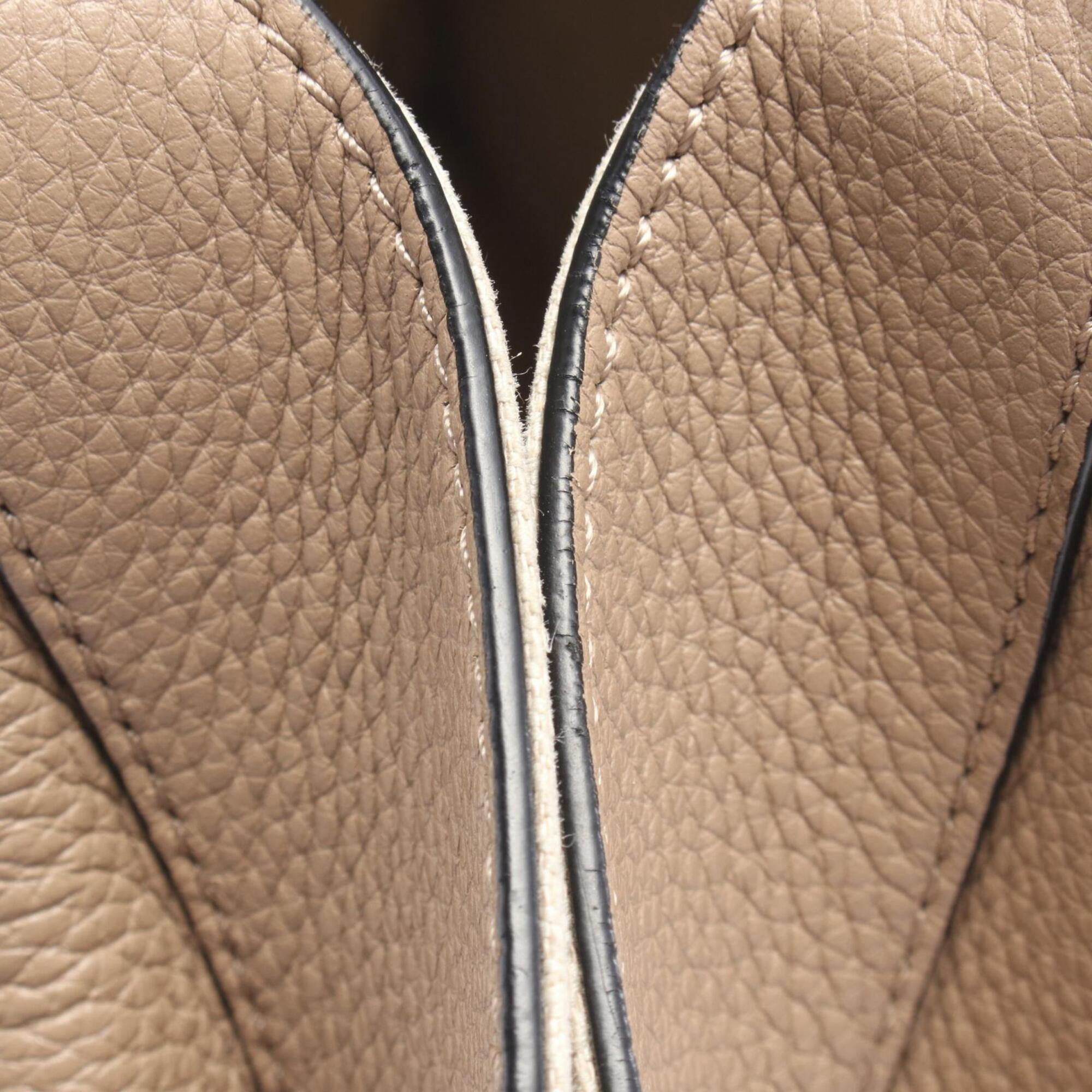 Loewe Beige Leather Handbag (Pre-Owned)