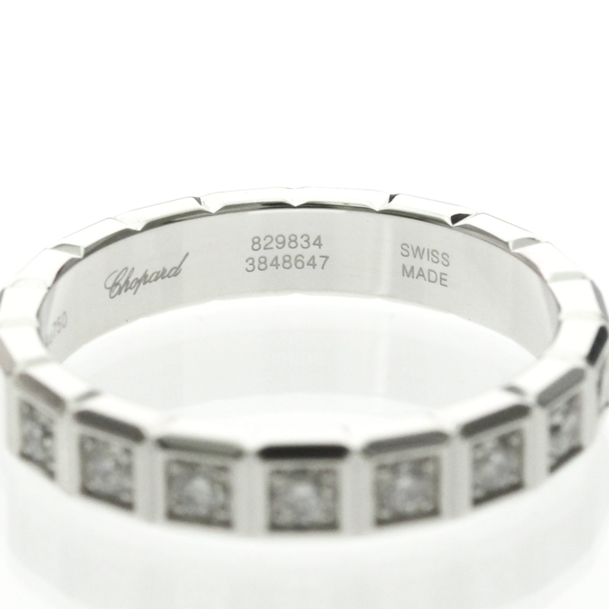 Chopard Ice Cube Pure Pendant Necklace 18K White Gold And Diamonds Silver White_Gold Ring Jewelry (Pre-Owned)