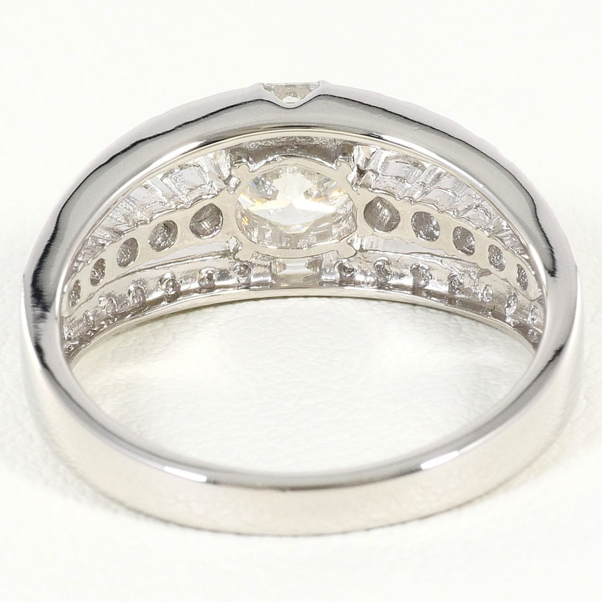 Unbranded Platinum Platinum 900 Band Ring (Pre-Owned)