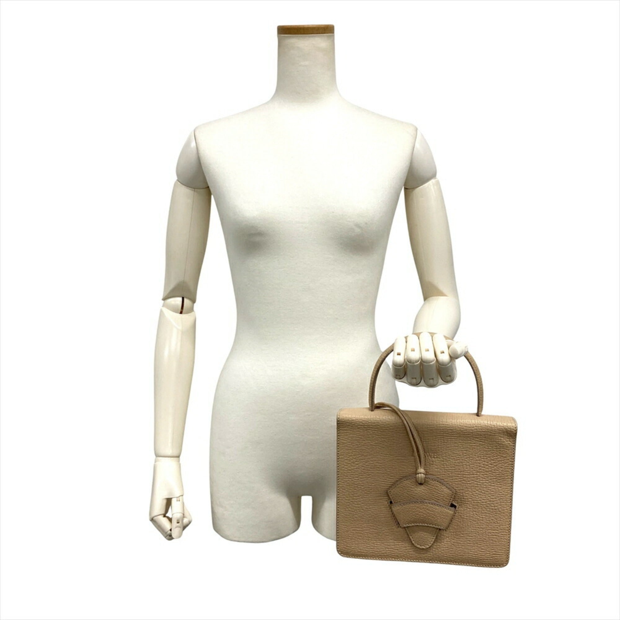 Loewe Beige Leather Handbag (Pre-Owned)