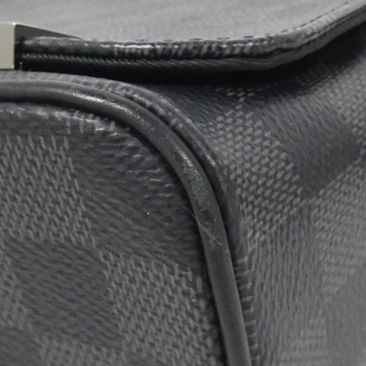 Louis Vuitton Graphite Gray Coated Canvas Shoulder Bag (Pre-Owned)