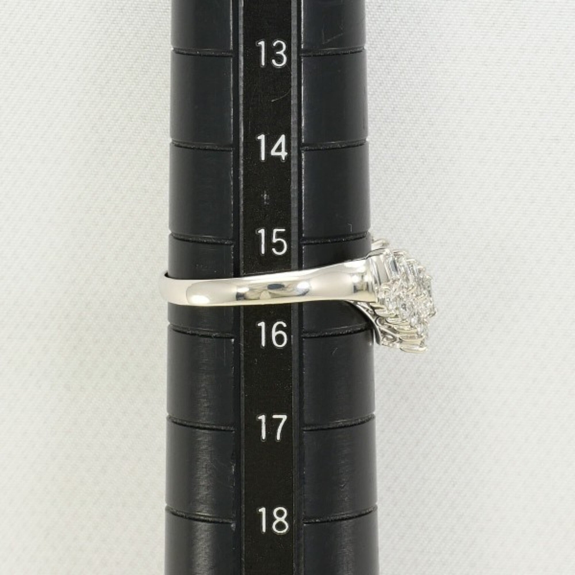 Unbranded Platinum Platinum 900 Band Ring (Pre-Owned)
