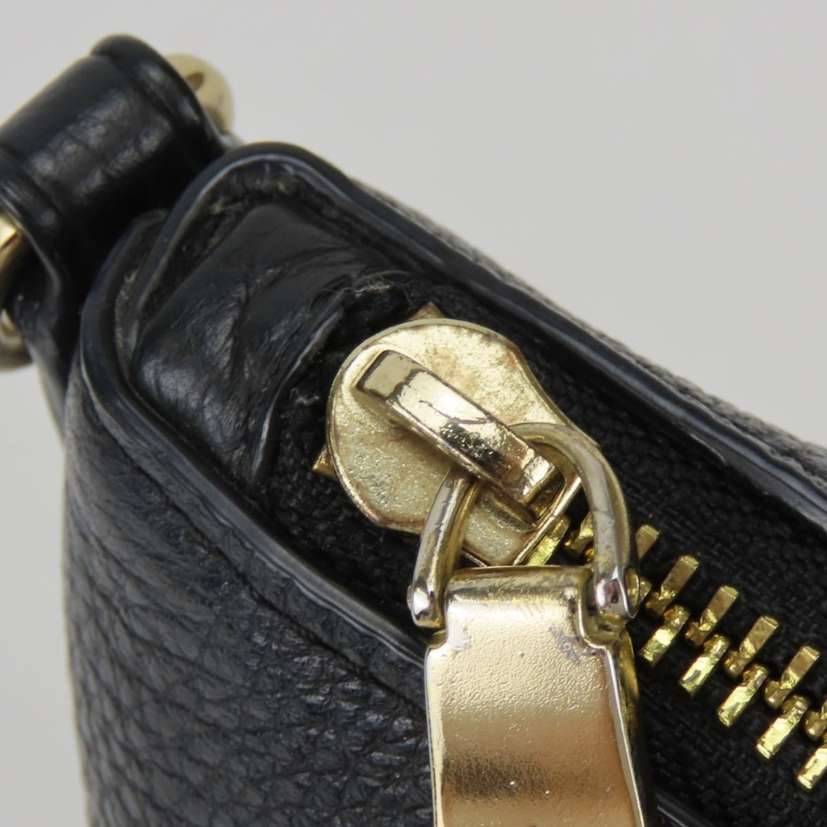 Coach Black Leather Handbag Shoulder Bag (Pre-Owned)