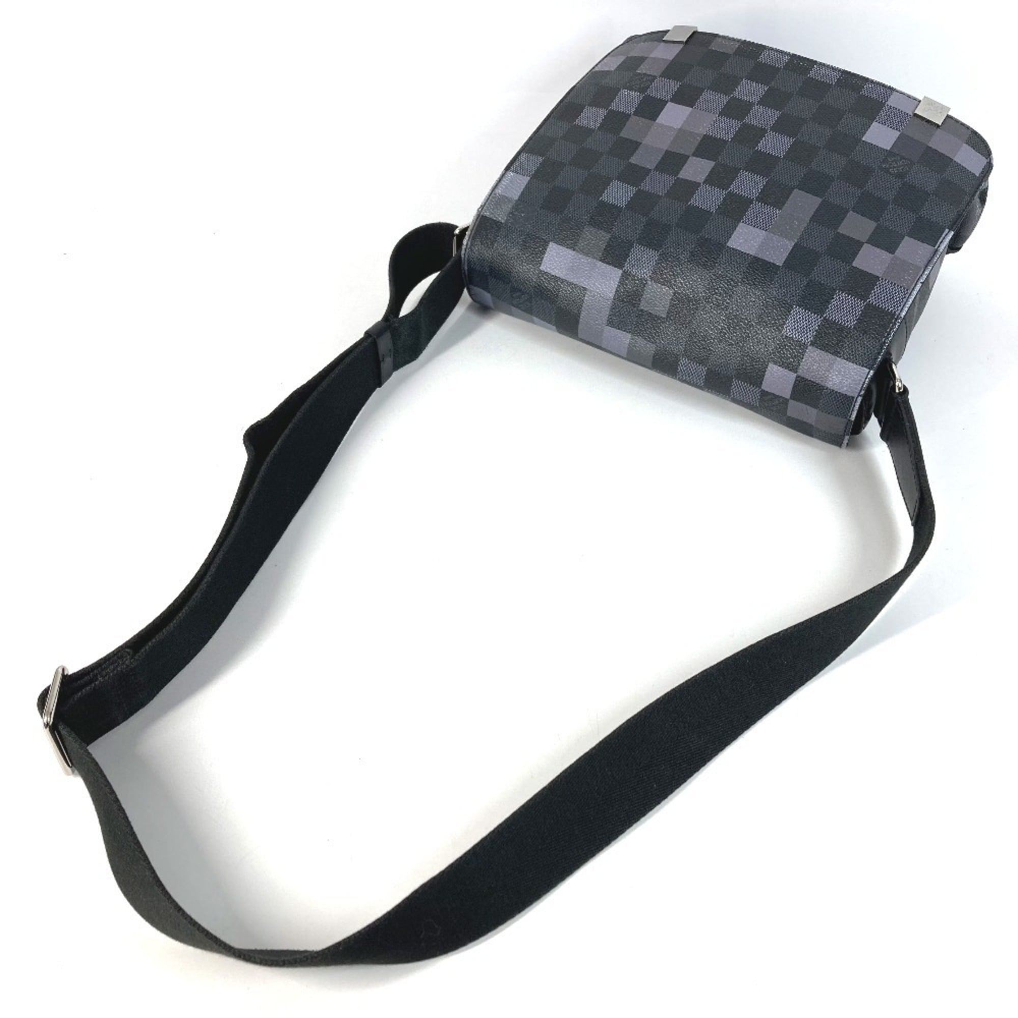 Louis Vuitton Black Damier Graphite Shoulder Bag (Pre-Owned)