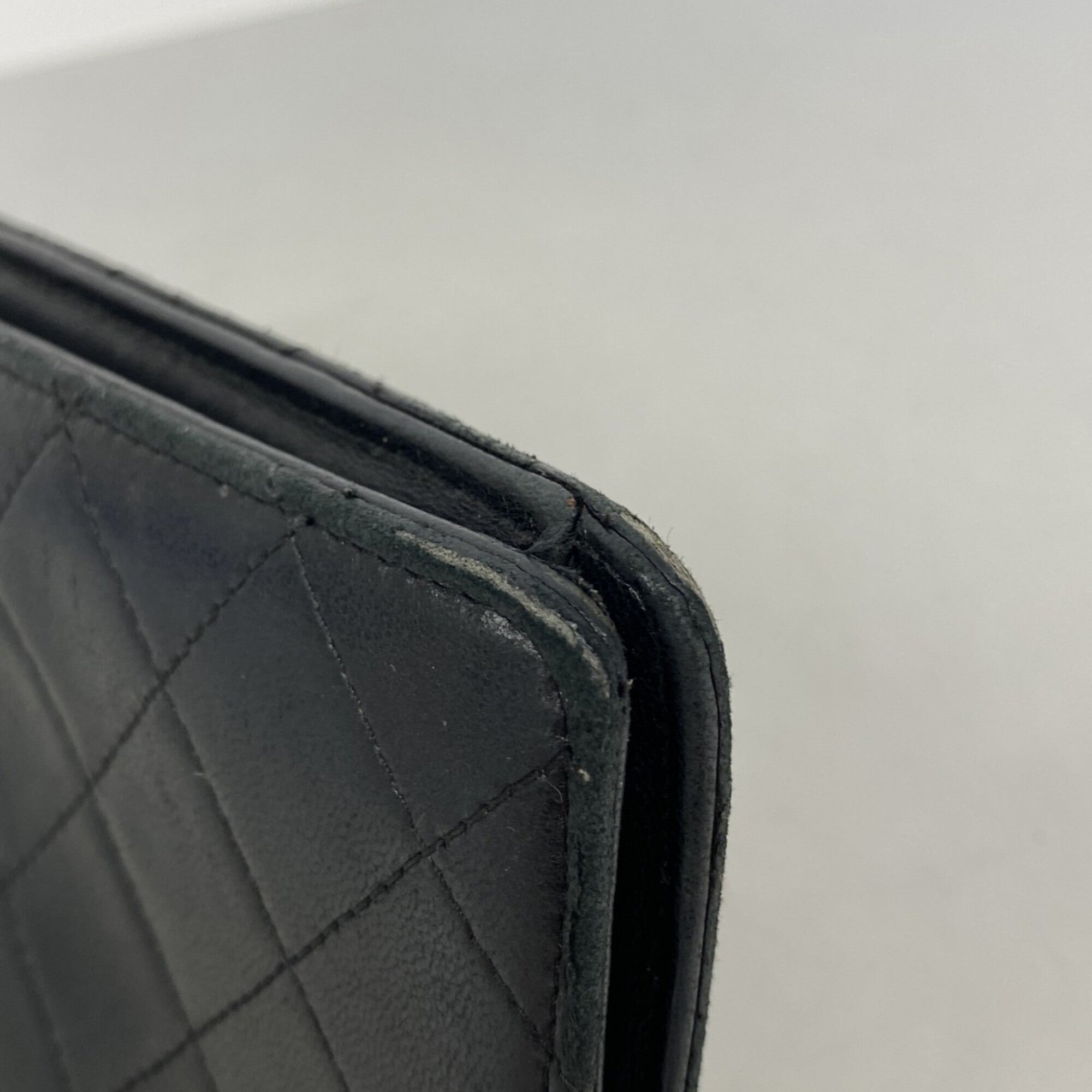 Chanel Black Leather Long Wallet (Bi-Fold) (Pre-Owned)