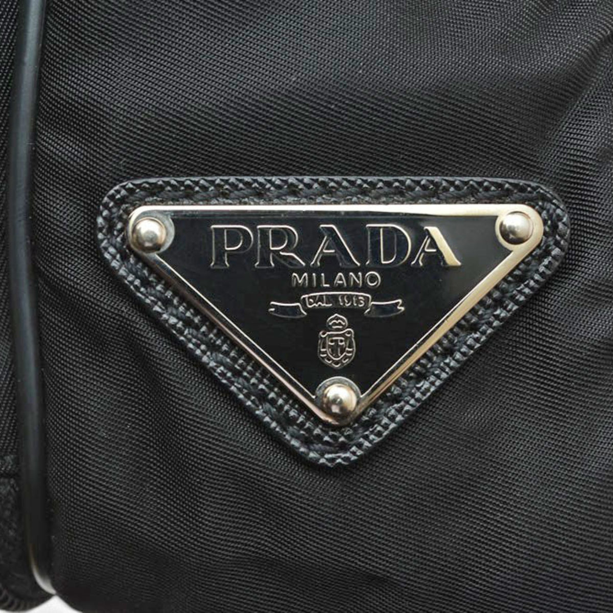 Prada Black Nylon Crossbody Bag Shoulder Bag (Pre-Owned)