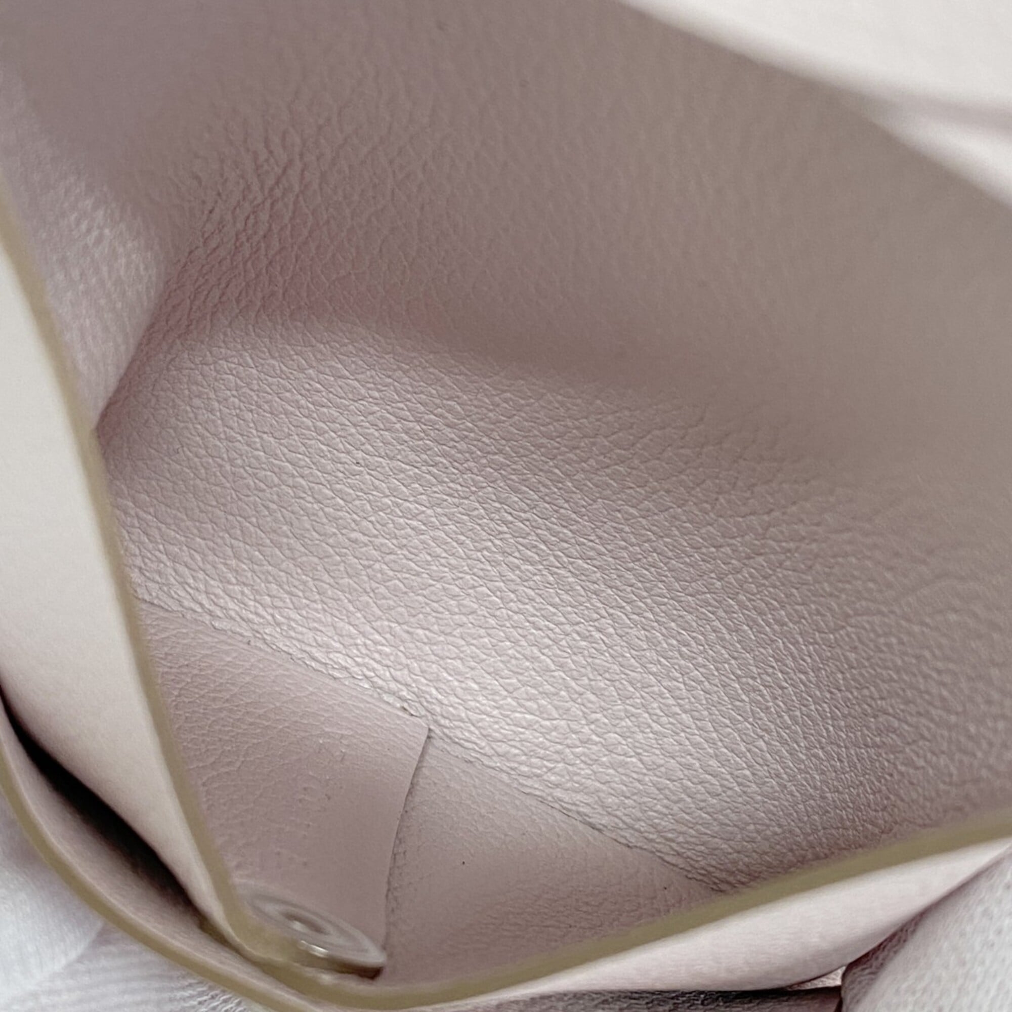 Hermes Pink Coin Purse/Coin Case (Pre-Owned)
