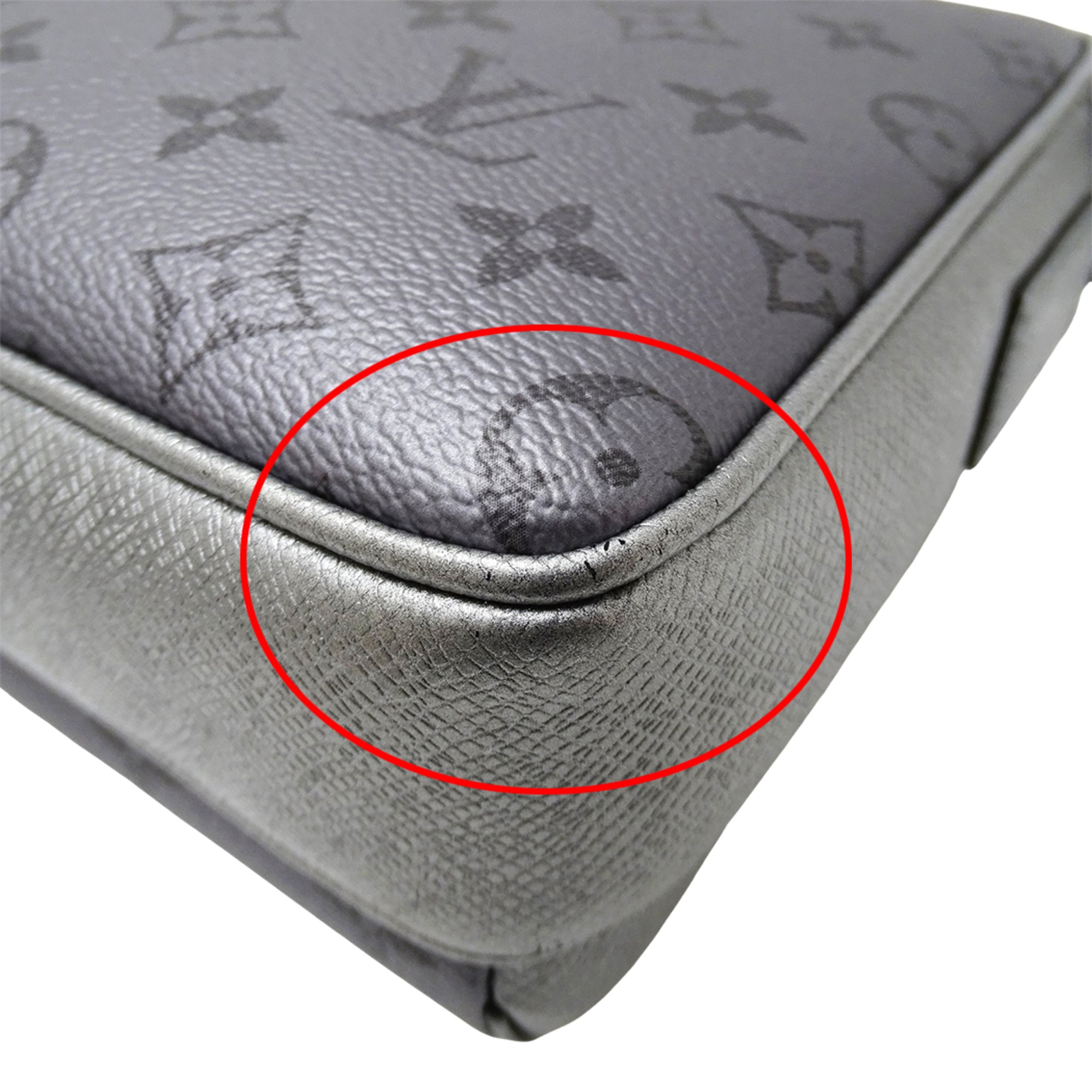 Louis Vuitton Gunmetal Silver Gray Taigarama Handbag Shoulder Bag (Pre-Owned)
