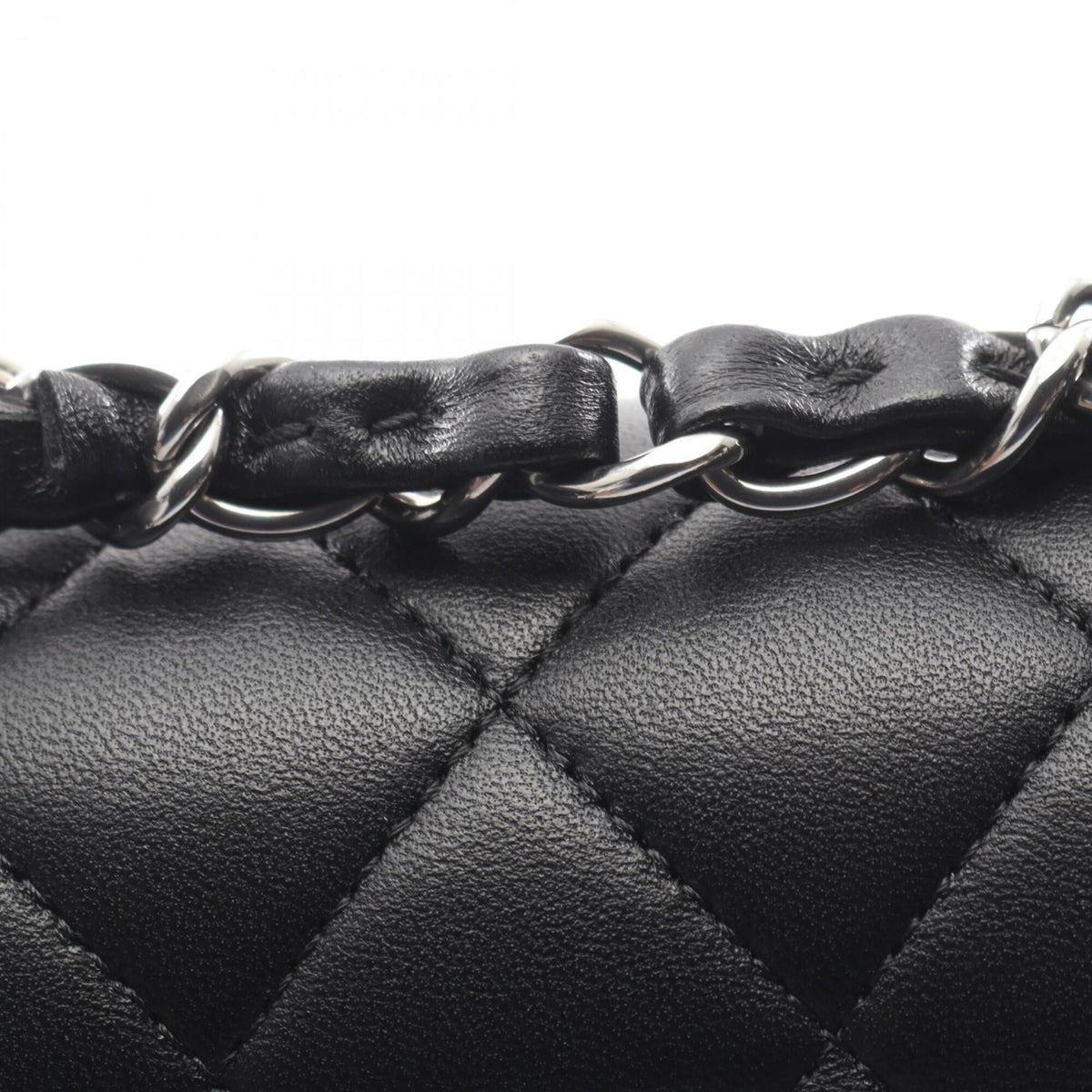 Chanel Black Leather Handbag Shoulder Bag (Pre-Owned)