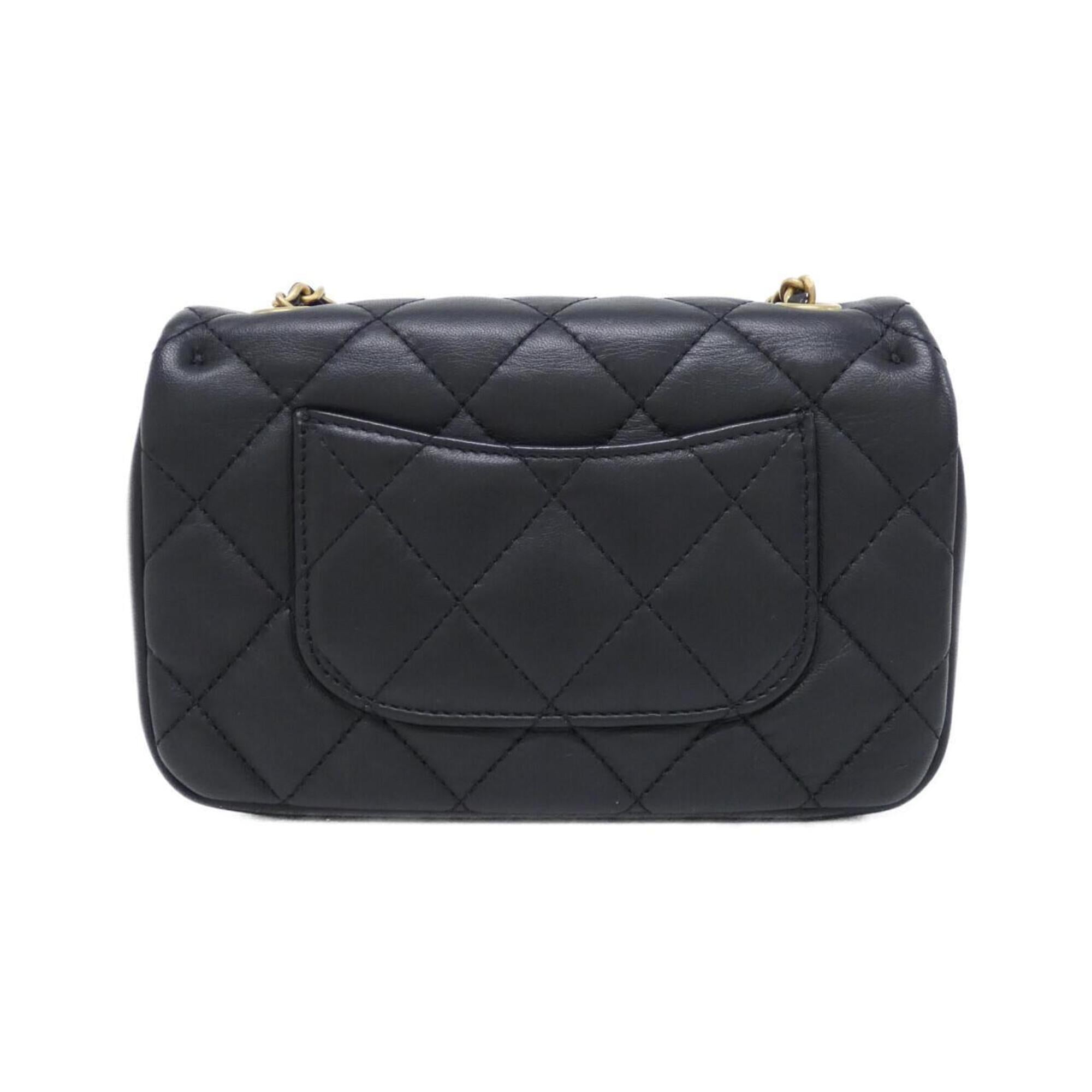 Chanel Black Leather Shoulder Bag (Pre-Owned)