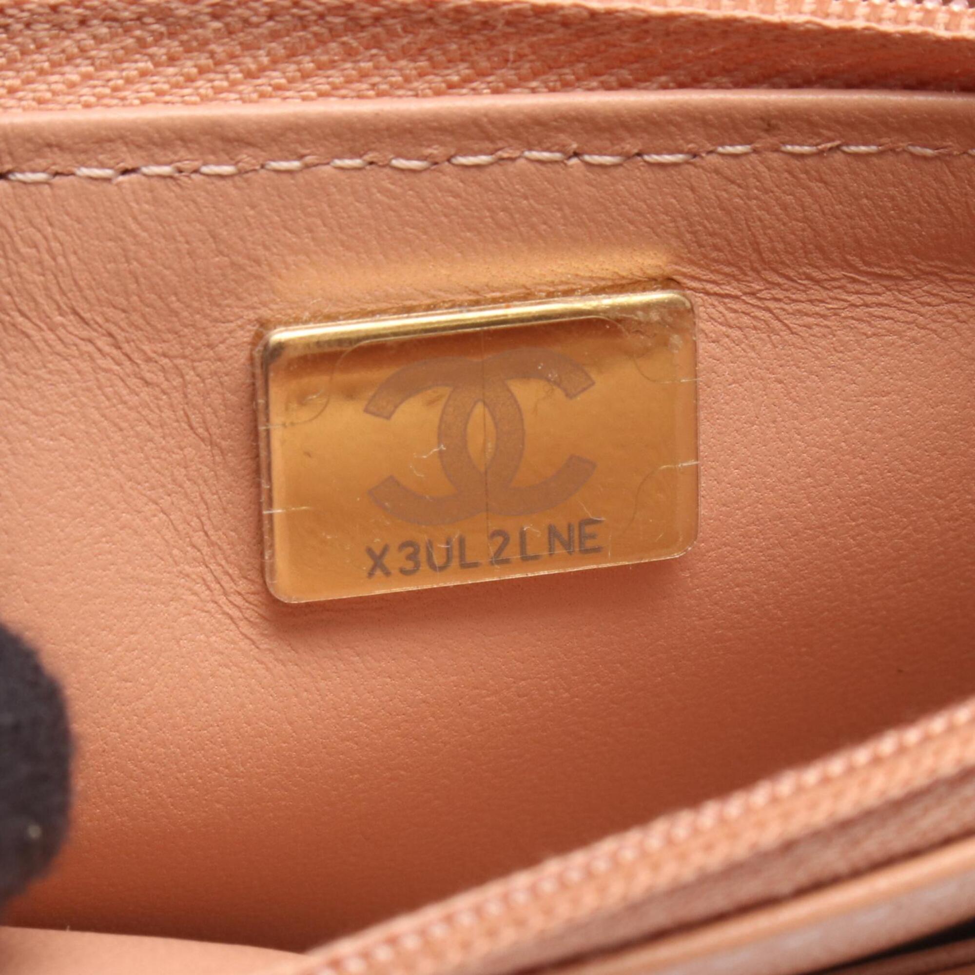 Chanel Matelasse Pink Leather Handbag Shoulder Bag (Pre-Owned)