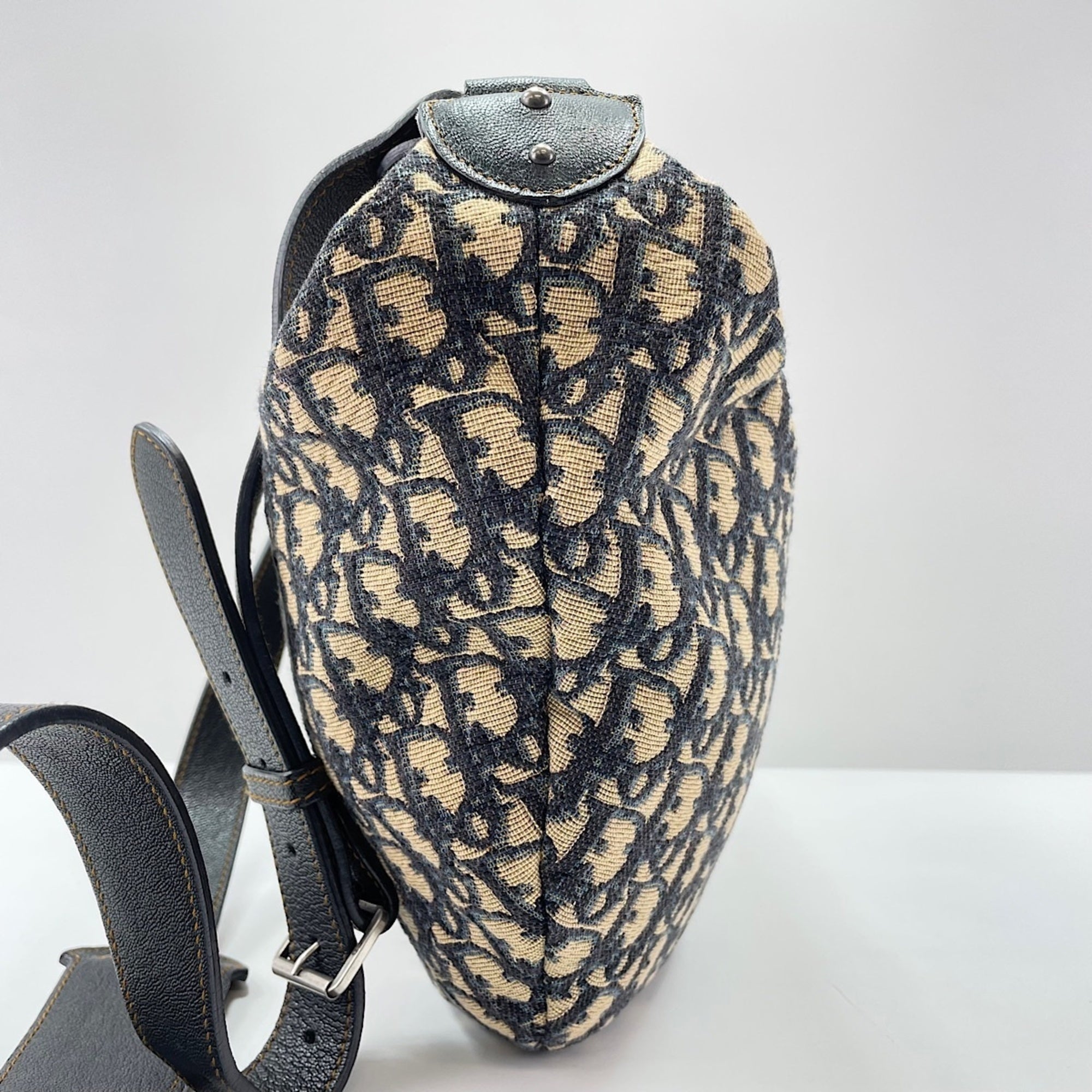 Christian Dior Trotter Beige Trotter Shoulder Bag (Pre-Owned)