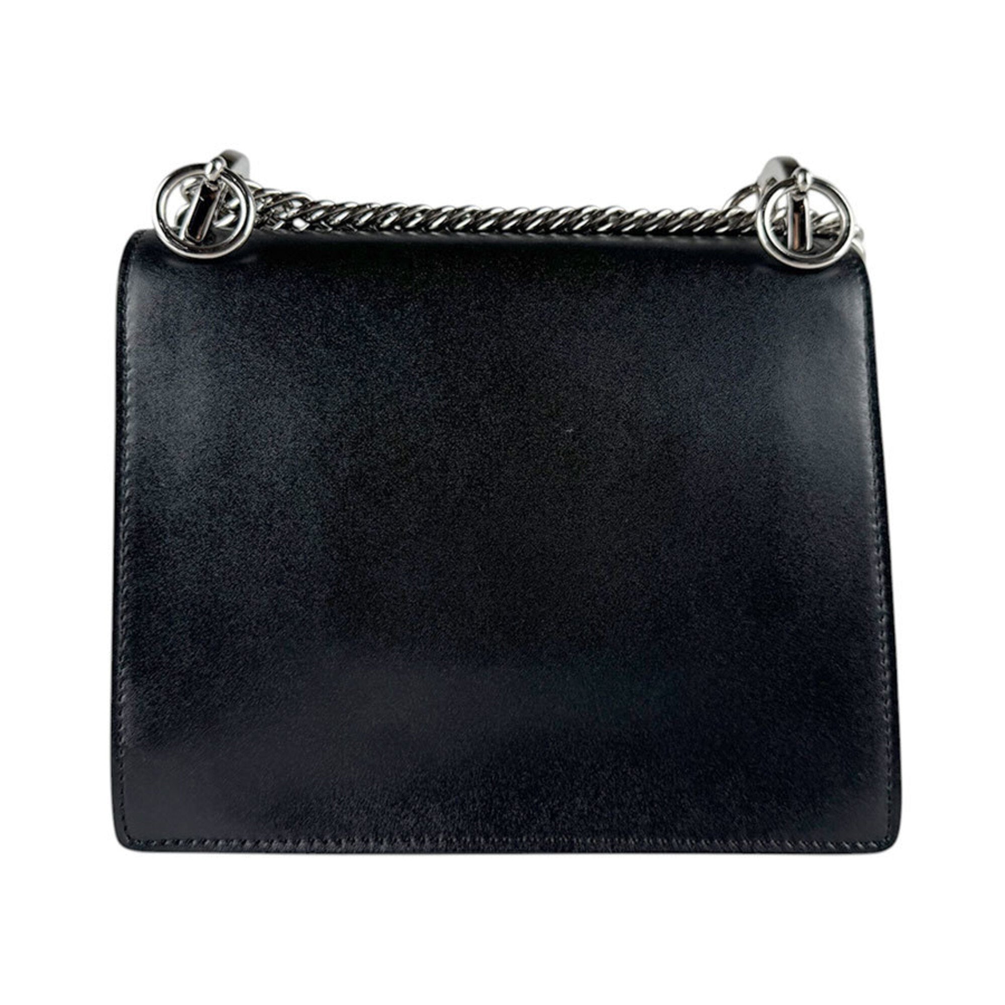 Fendi Black Leather Shoulder Bag (Pre-Owned)