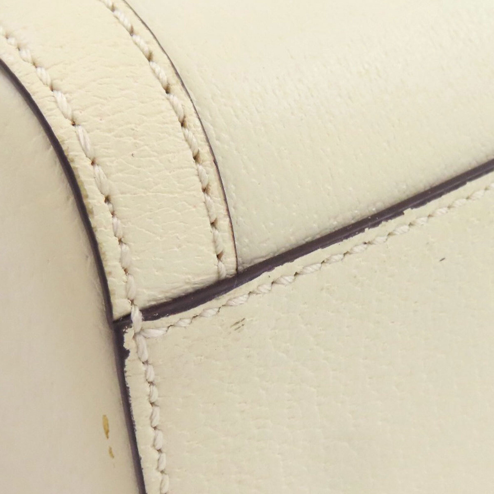 Gucci Navy Red Color White Leather Handbag (Pre-Owned)