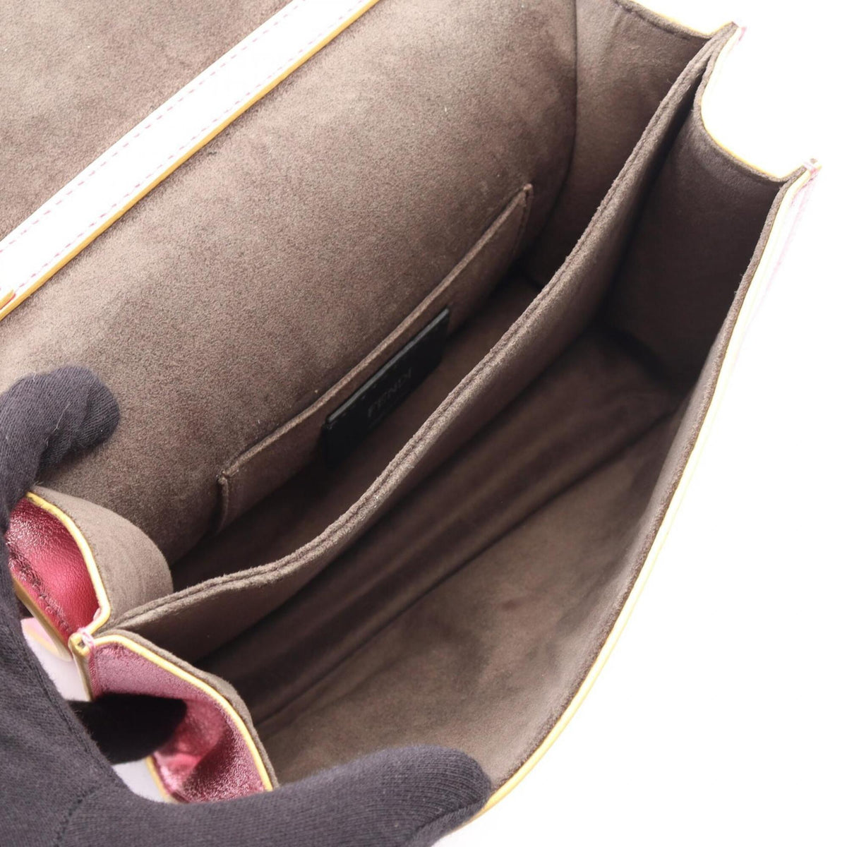 Fendi Pink Leather Handbag Shoulder Bag (Pre-Owned)