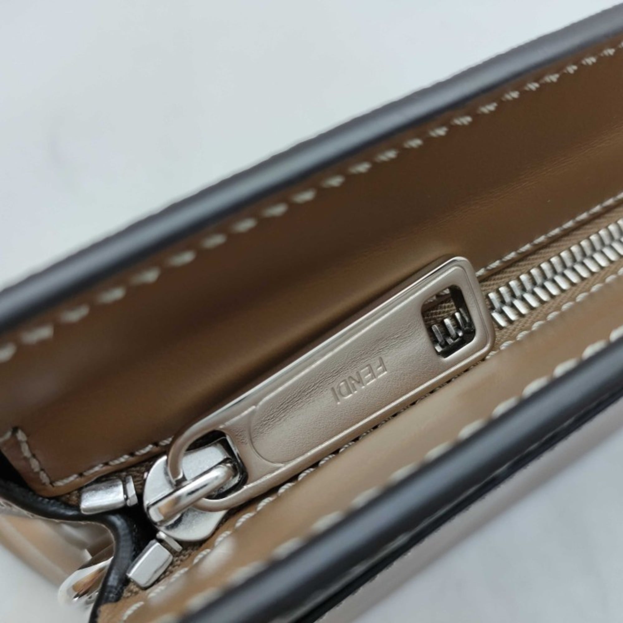 Fendi Zucca Brown Pvc Leather Clutch Bag Handbag (Pre-Owned)