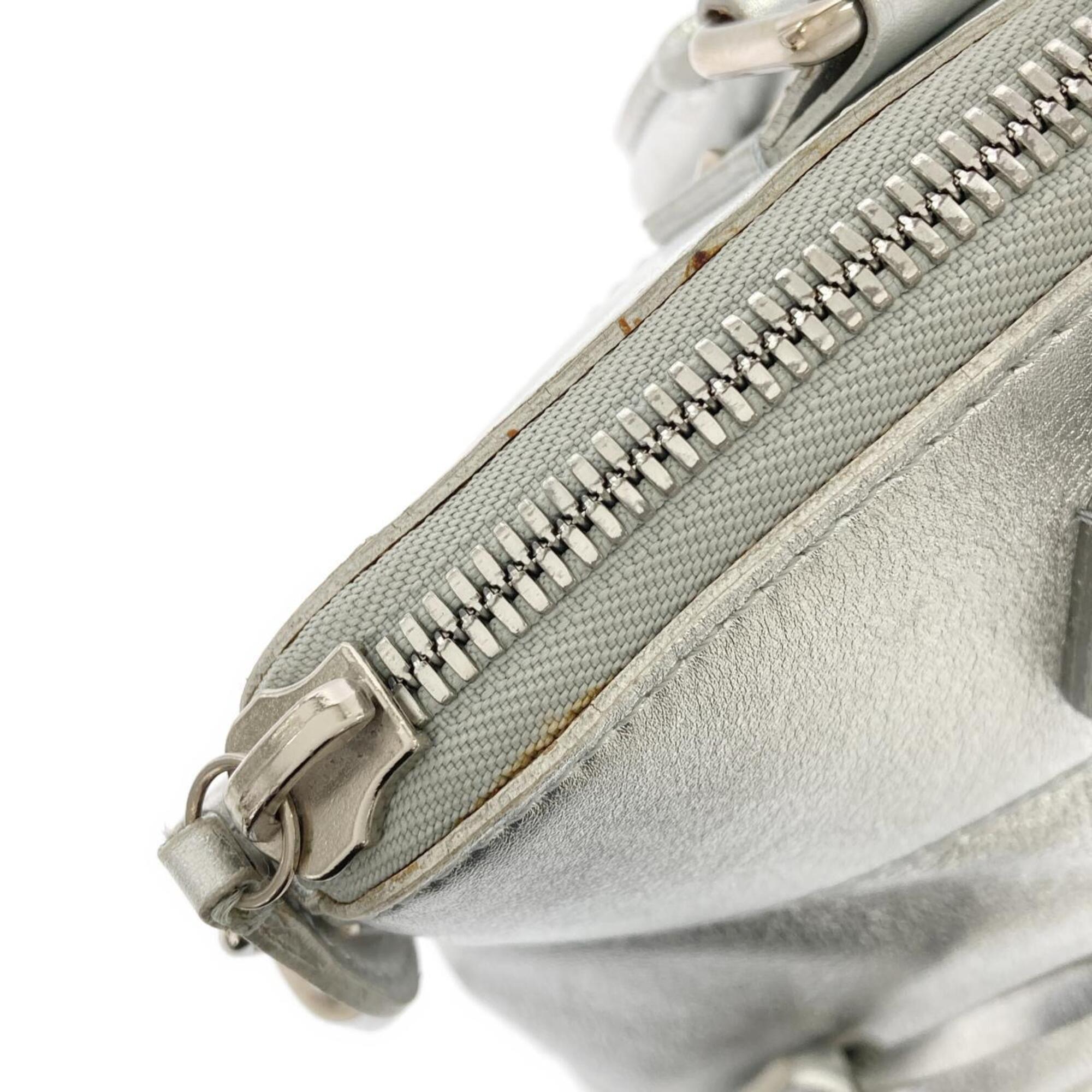 Louis Vuitton Silver Leather Handbag (Pre-Owned)