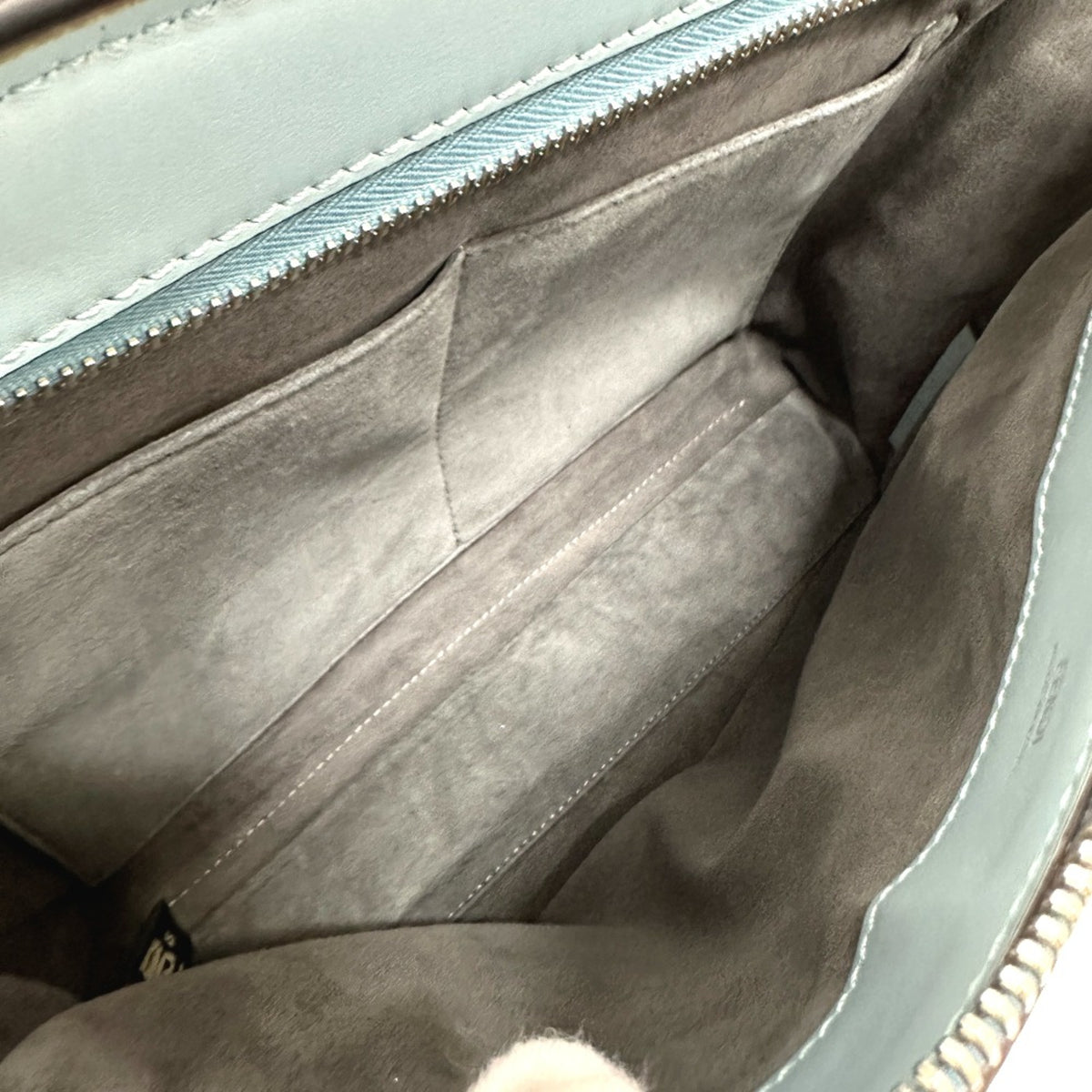 Fendi Blue Leather Handbag (Pre-Owned)