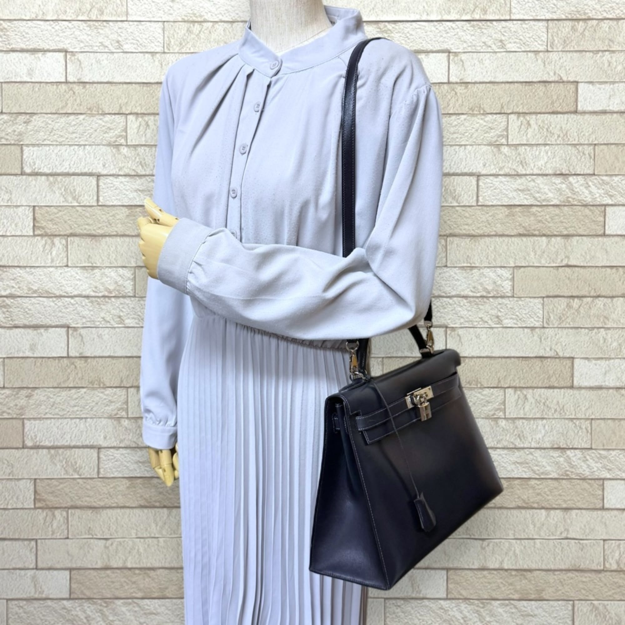 Hermes Blue Indigo Navy Box Calf Leather Shoulder Bag (Pre-Owned)