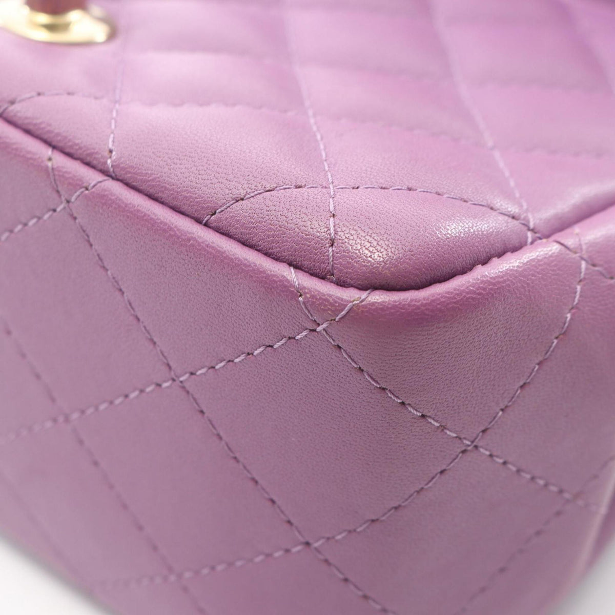 Chanel Purple Leather Handbag Shoulder Bag (Pre-Owned)